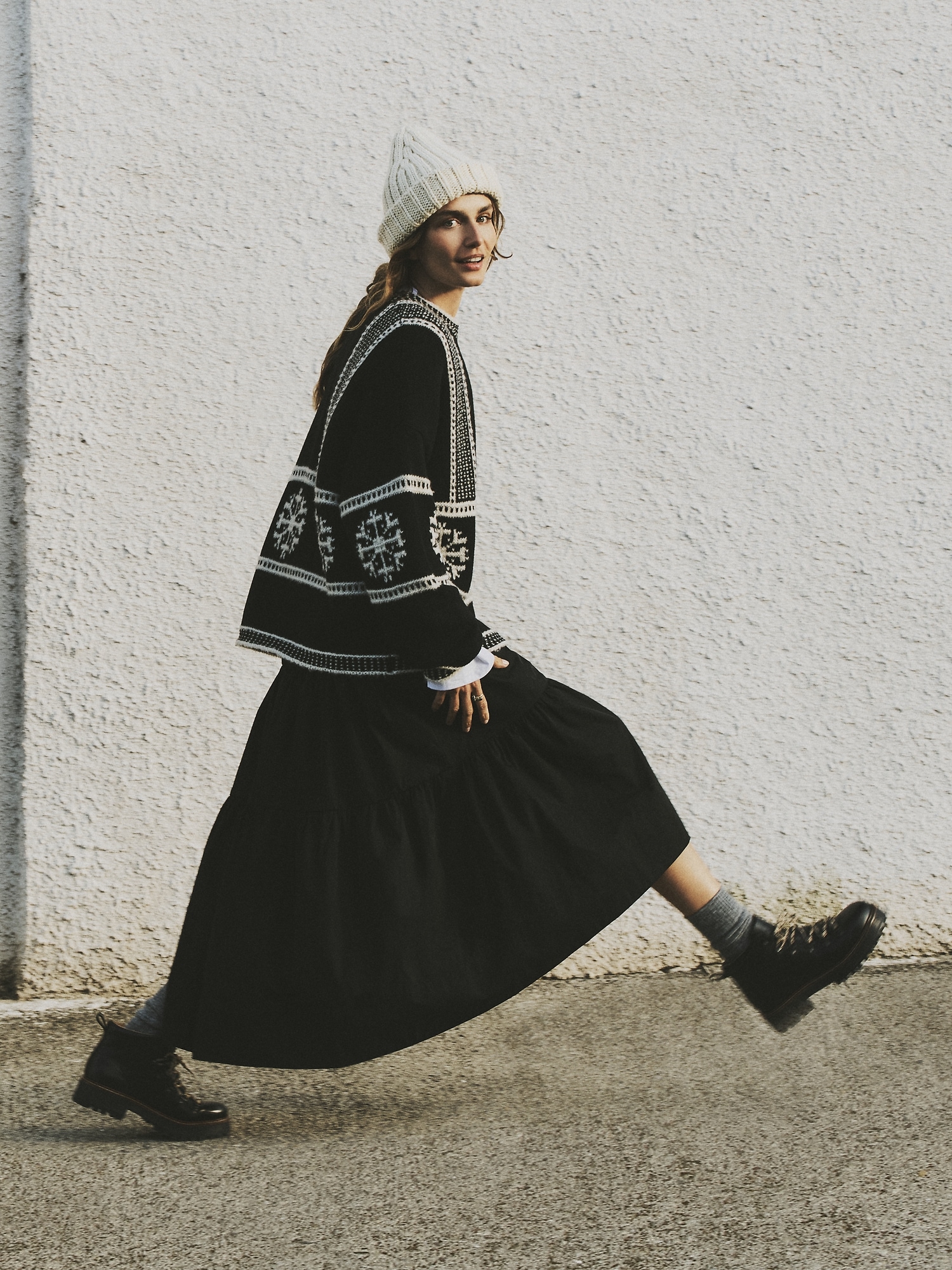 Image number 6 showing, Tiered Midi Skirt