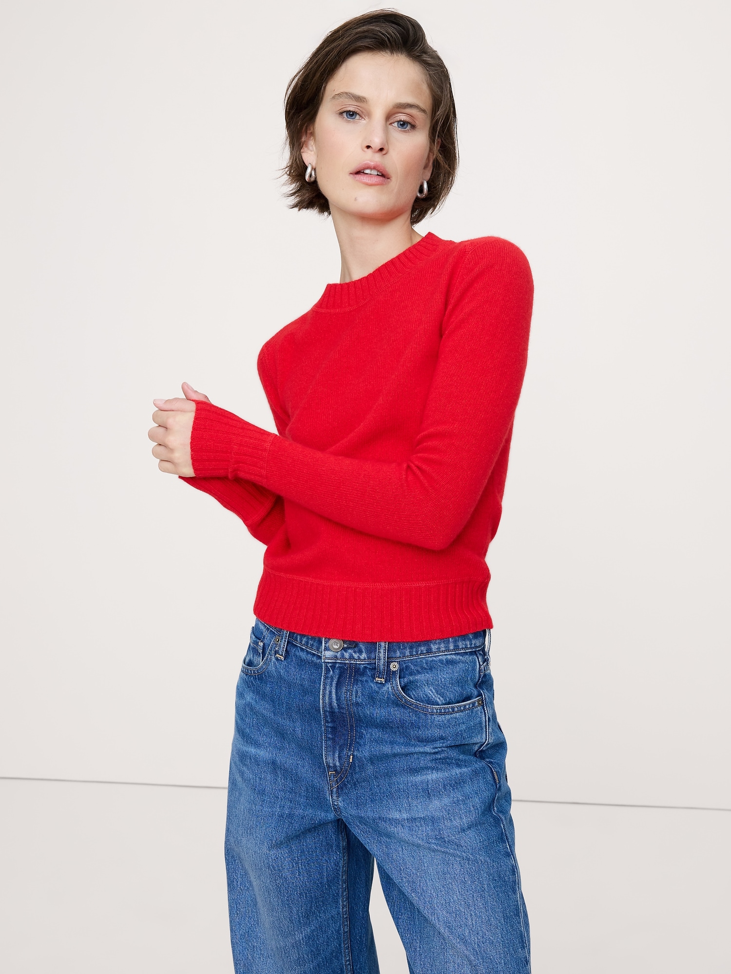 The Fireside Sweater in Merino-Cotton - Holly Berry Red