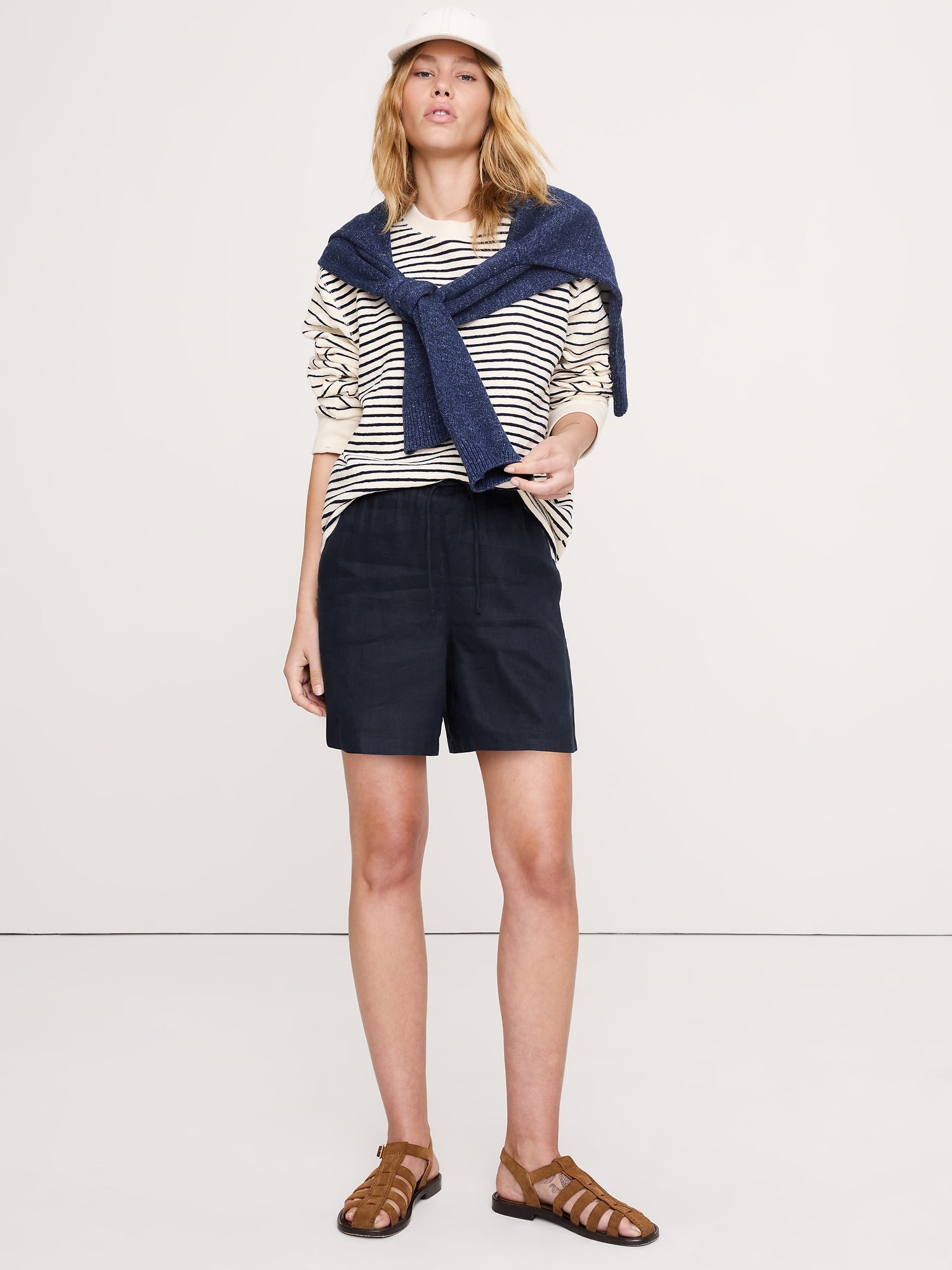 Image number 1 showing, Linen Pull-On 4" Short