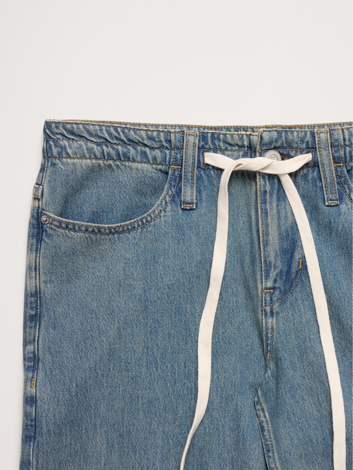 Image number 6 showing, Mid-Rise Wide-Leg Drawstring Jean