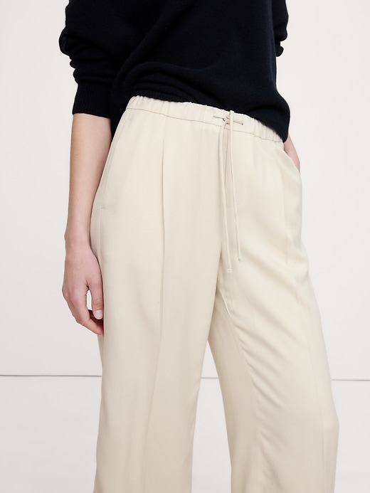 Mid-Rise Wide-Leg Drapey TENCEL™ Pull-On Pant