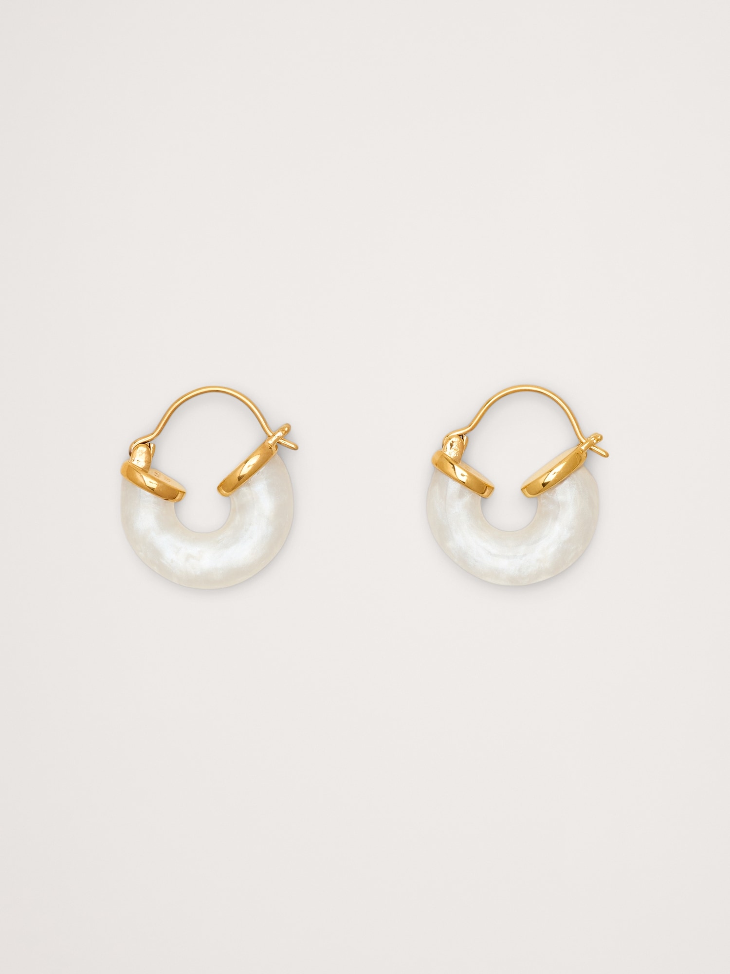 Petit Swell Hoop Earrings by Anni Lu - Pearl