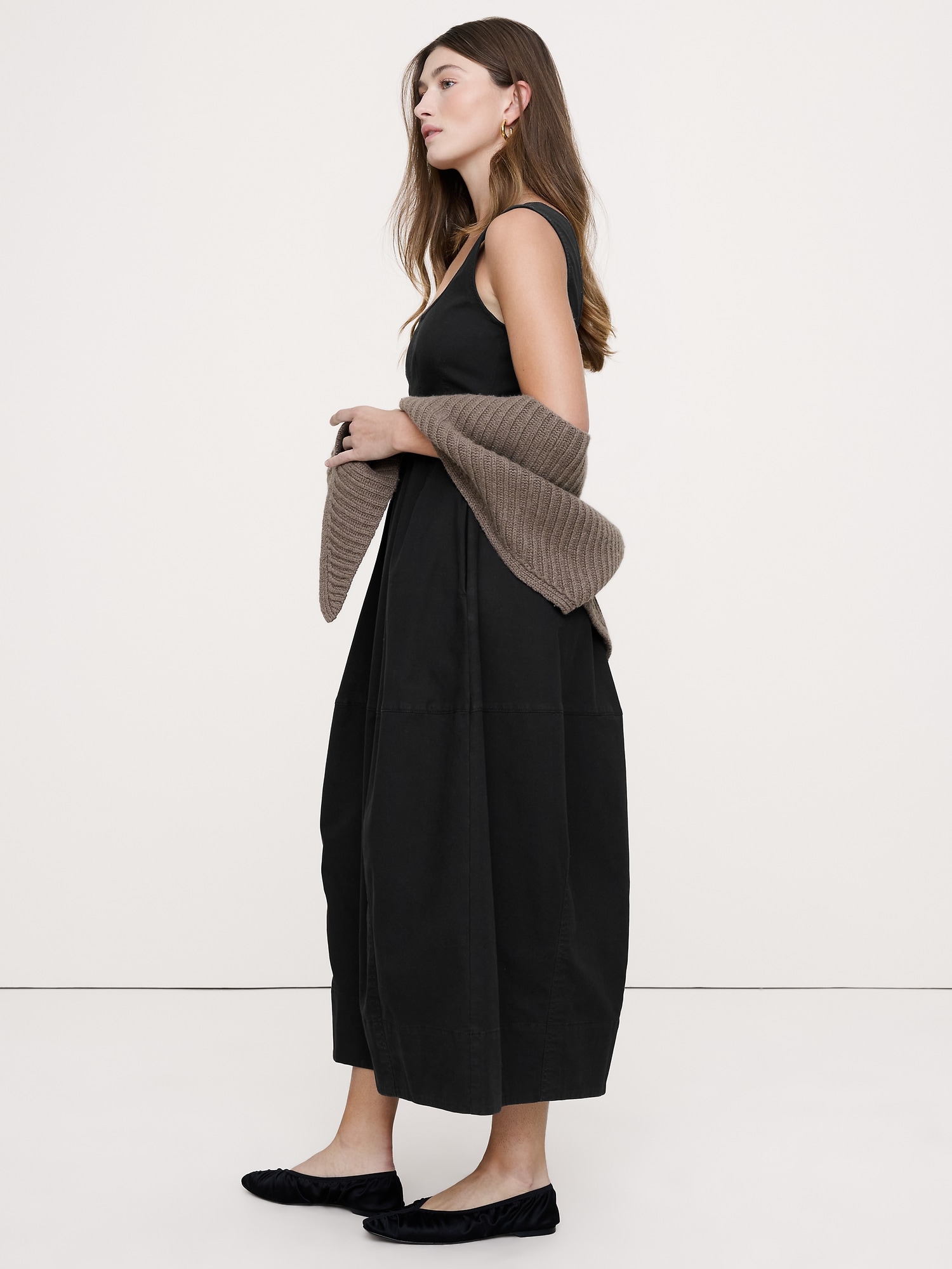 Image number 7 showing, Stretch-Cotton Barrel Midi Dress