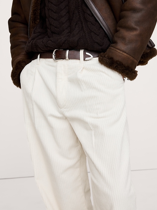 Loose Pleated Corduroy Pant