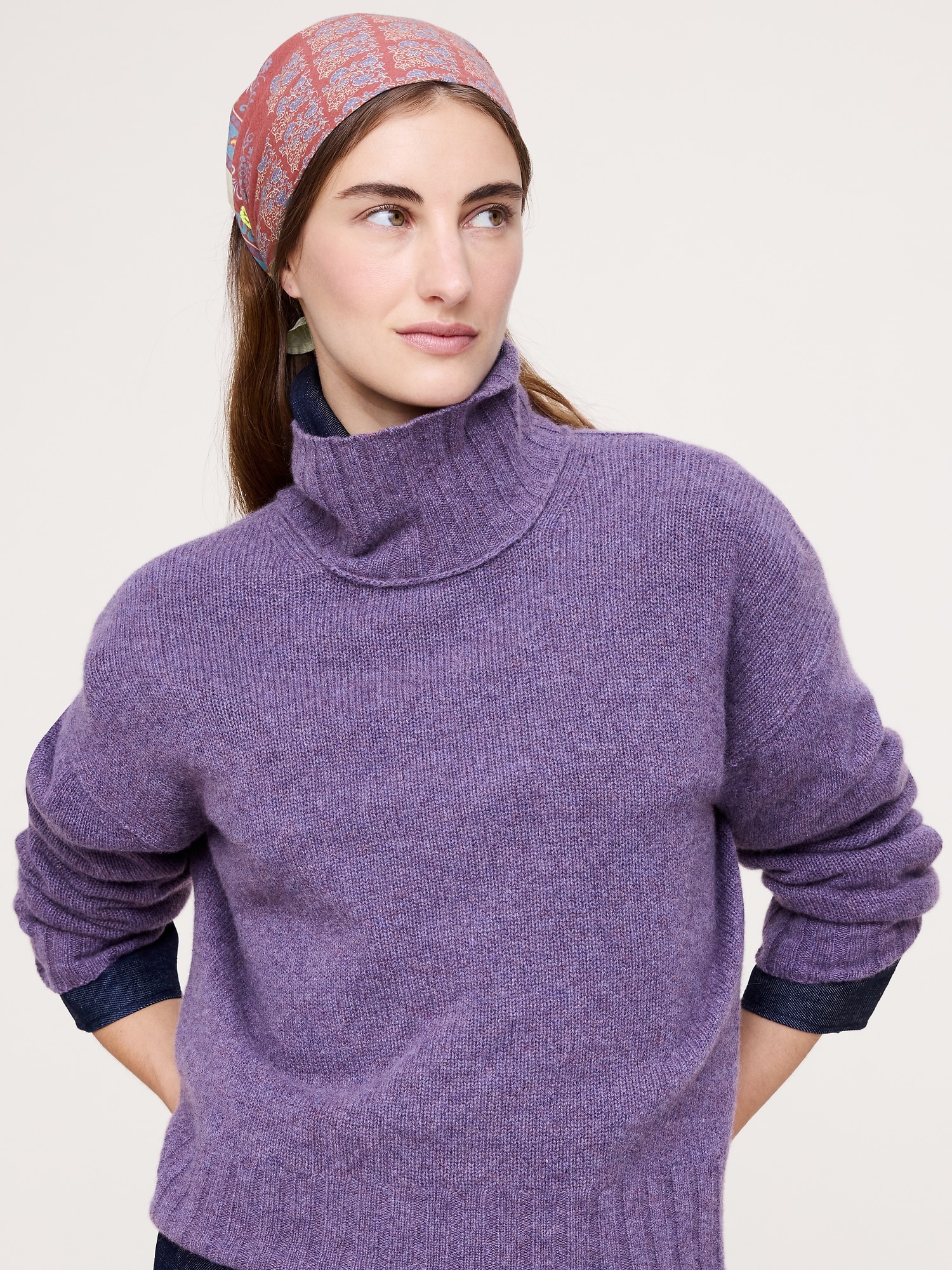 Image number 2 showing, Embroidered Cotton Scarf by Vismaya