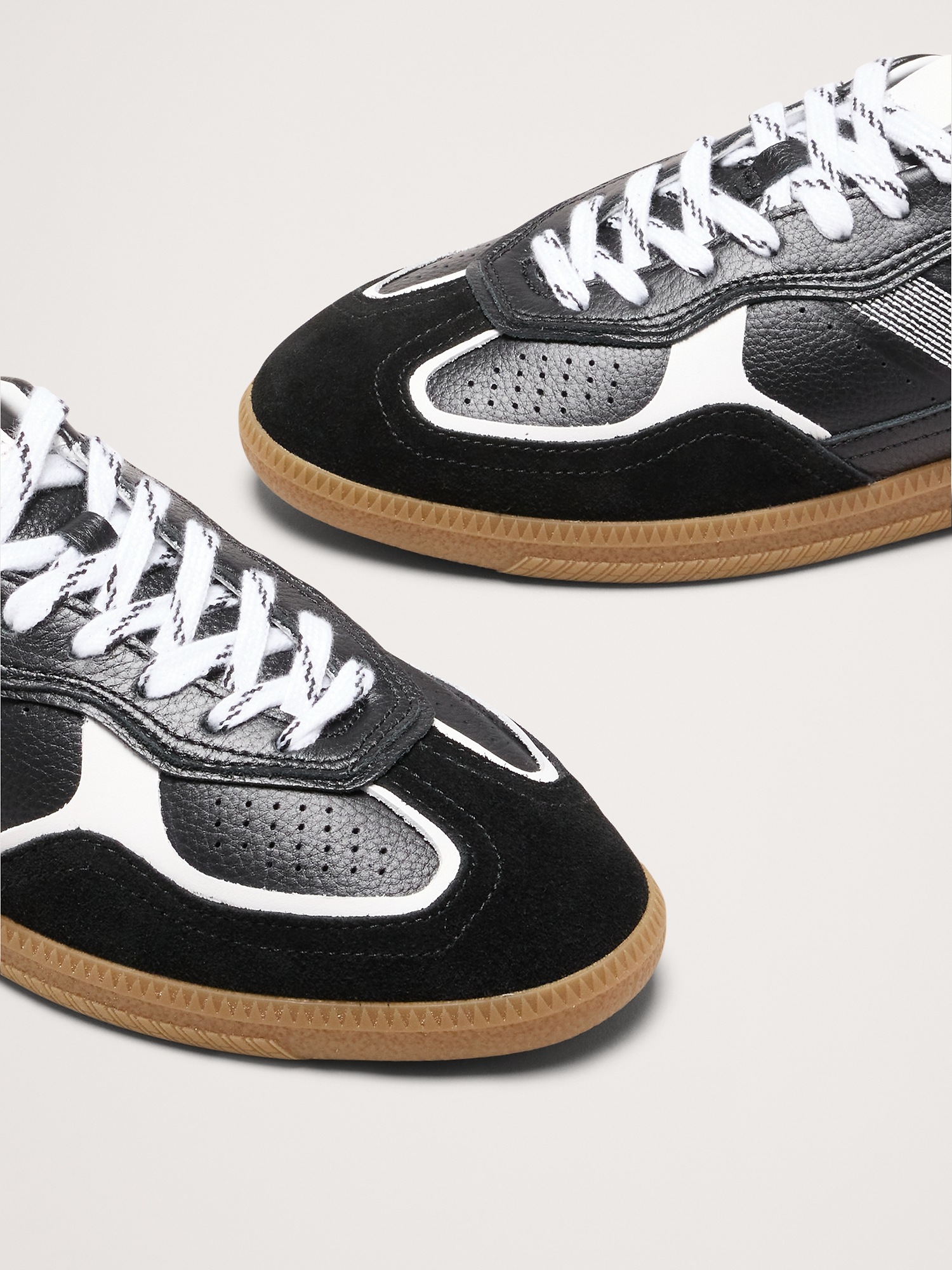 Мужские кроссовки Banana Republic Tb.490 Rife Sneaker by Alohas, цвет: Чёрный / Белый — фото 6