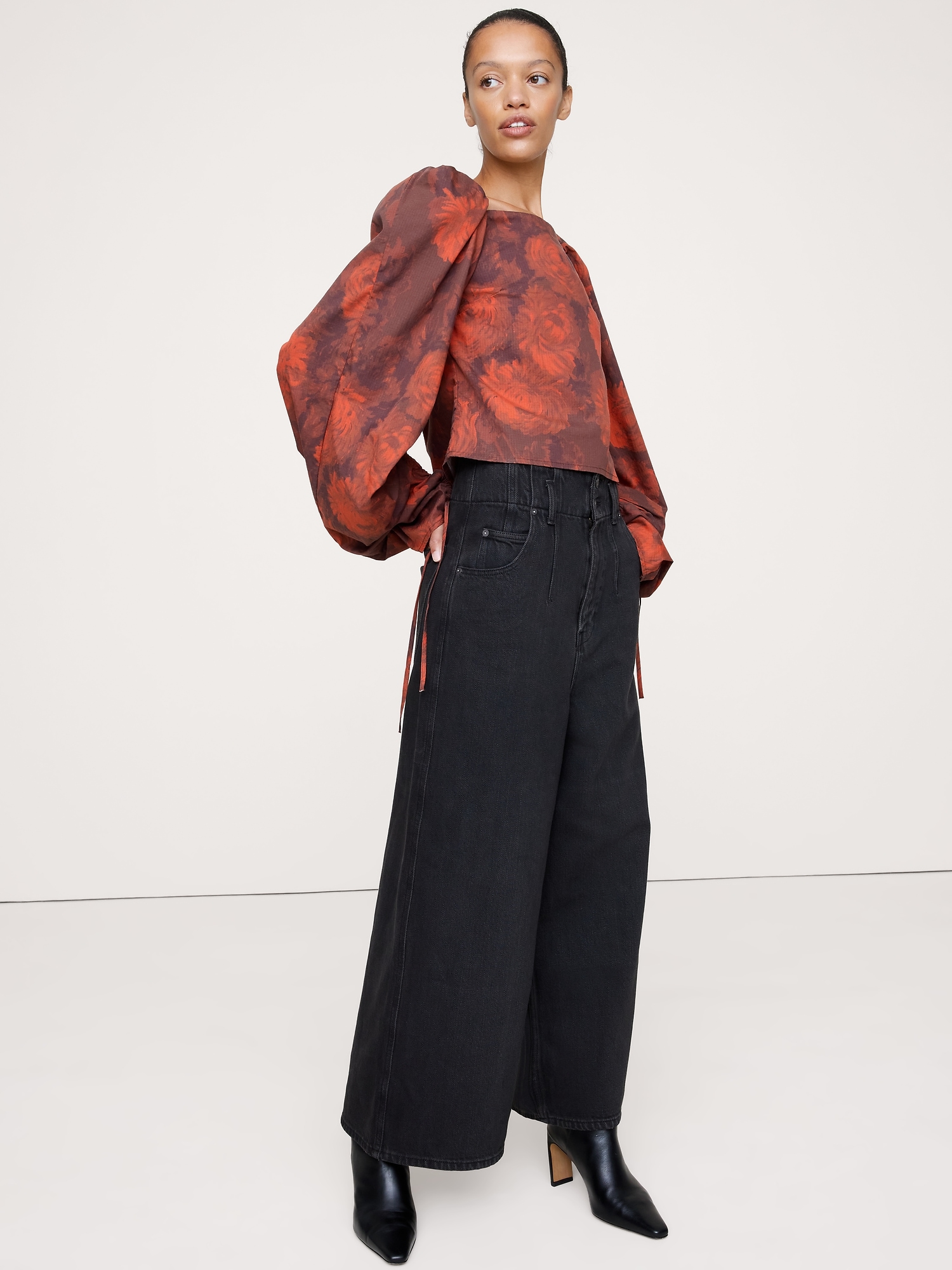 Stretch-Cotton Square-Neck Top - Red Mums