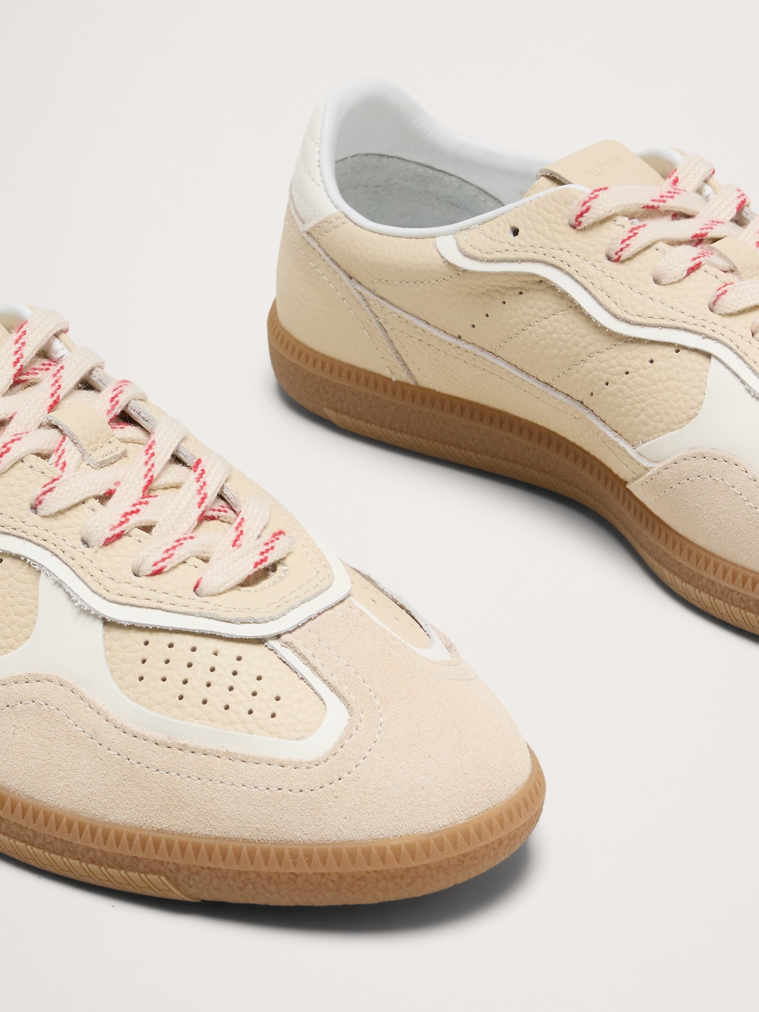 Женские кроссовки Banana Republic Tb.490 Rife Sneaker by Alohas, цвет: Кремовый белый — фото 6