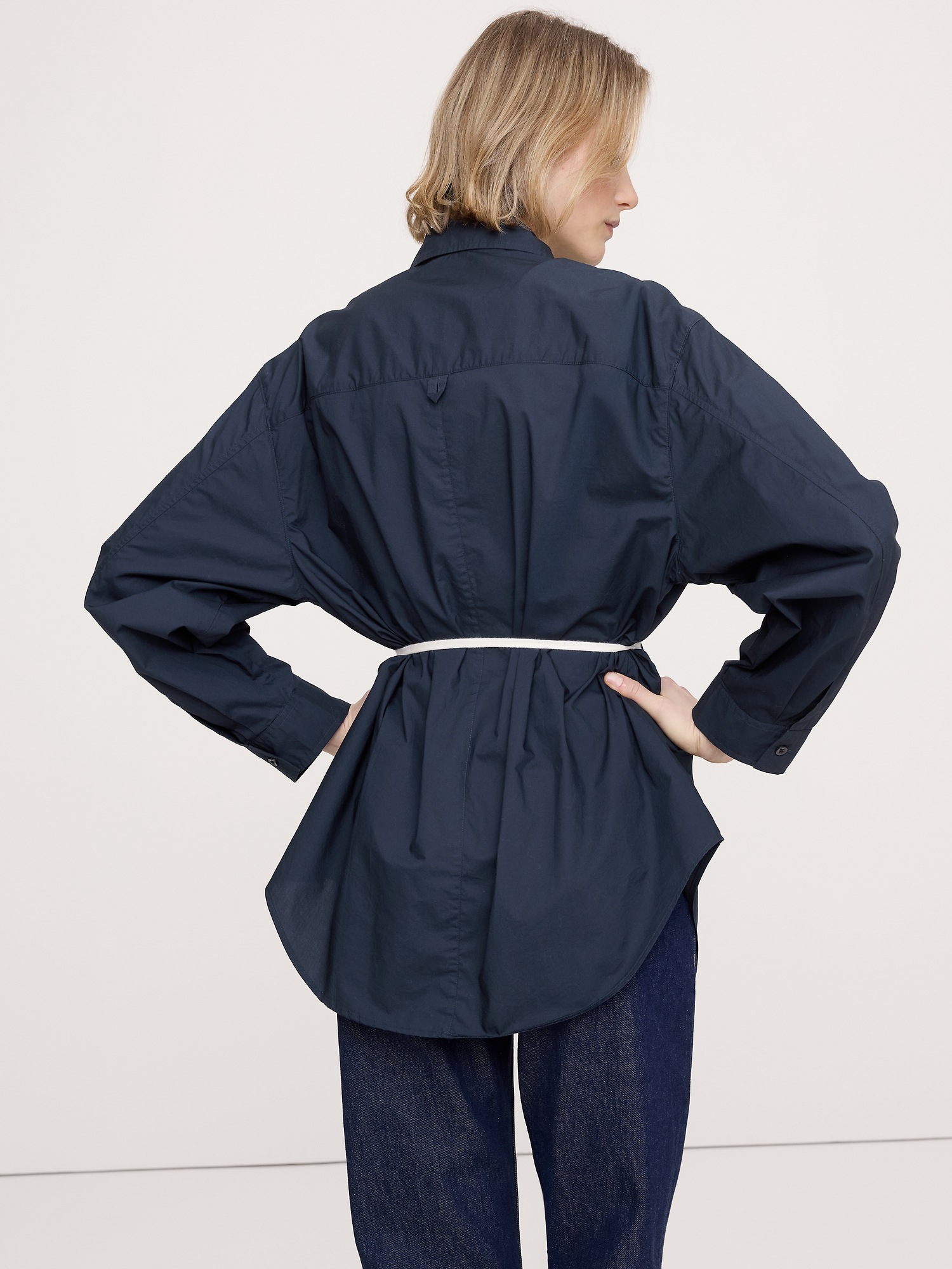 Женский топ Banana Republic Cotton Poplin Drawstring-Waist Tunic, цвет: Тёмно-синий — фото 2