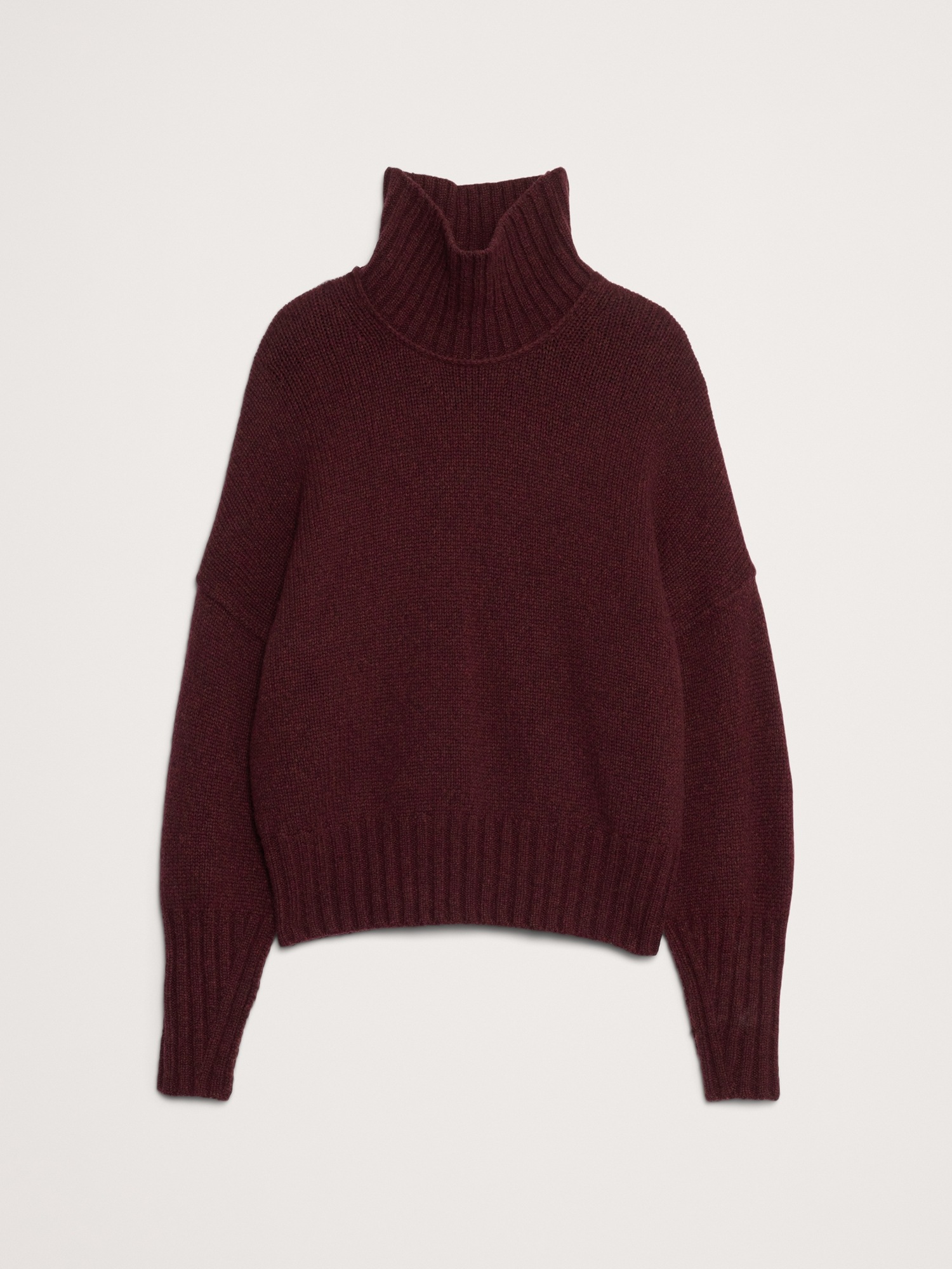 Женский свитер Banana Republic Italian Merino-Blend Turtleneck, цвет: Бордовый — фото 4