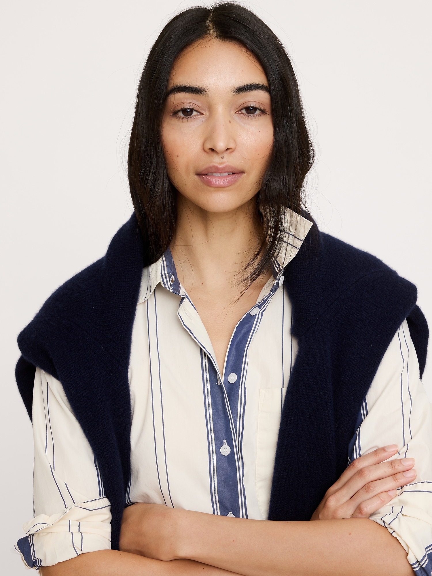 Image number 3 showing, The Oversized Shirt