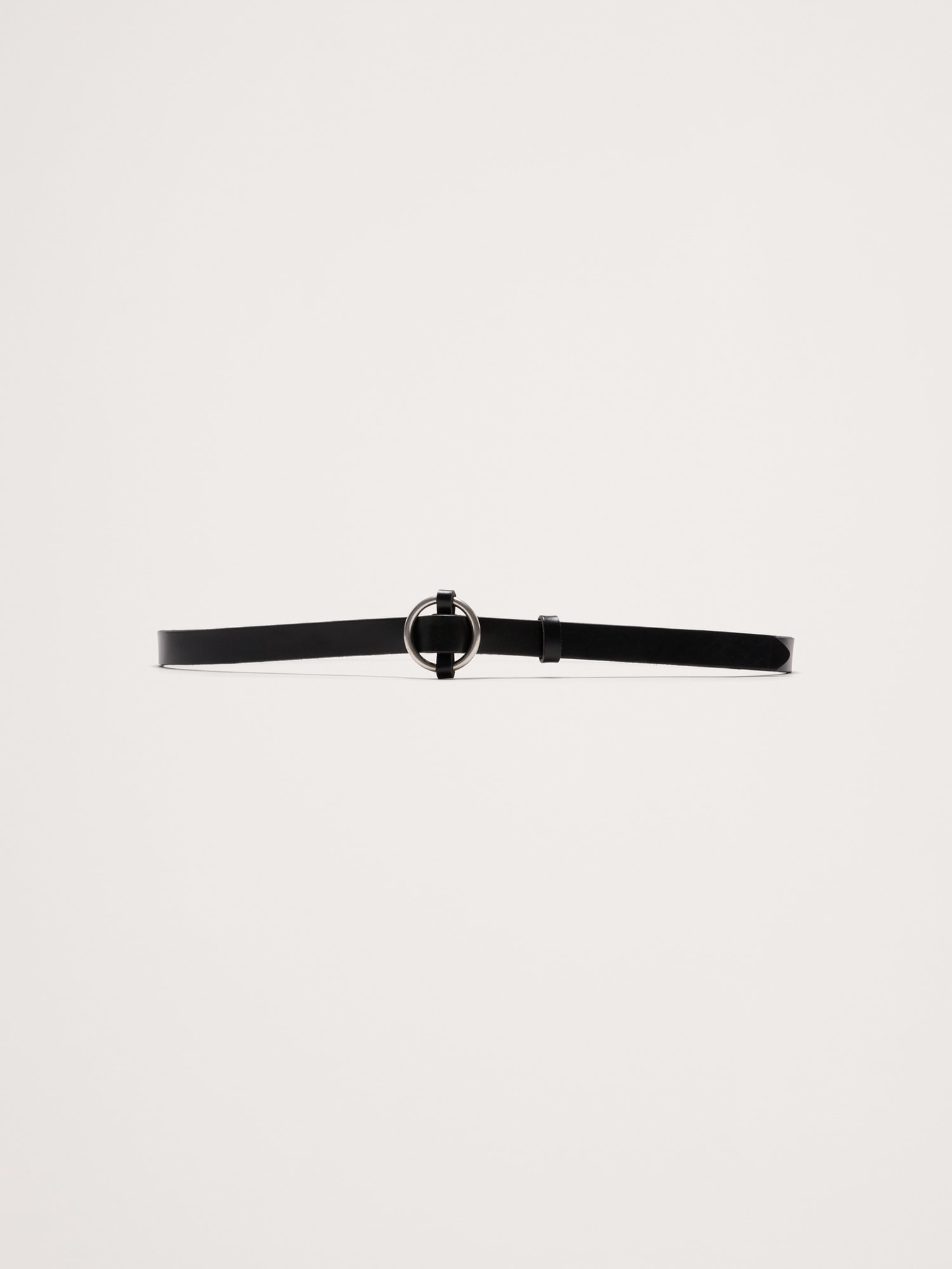 Leather Circle-Buckle Skinny Belt