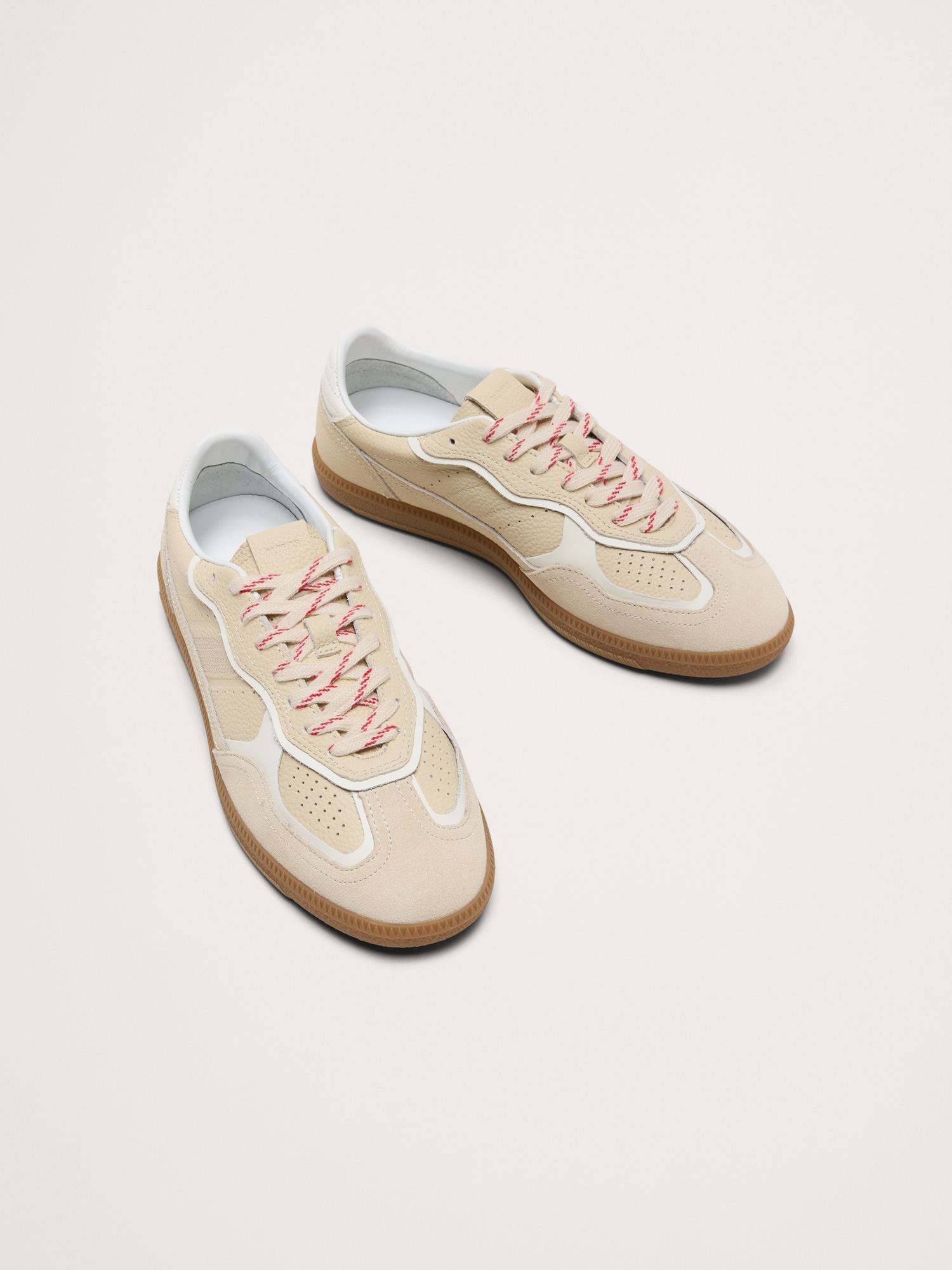 Женские кроссовки Banana Republic Tb.490 Rife Sneaker by Alohas, цвет: Кремовый белый — фото 3
