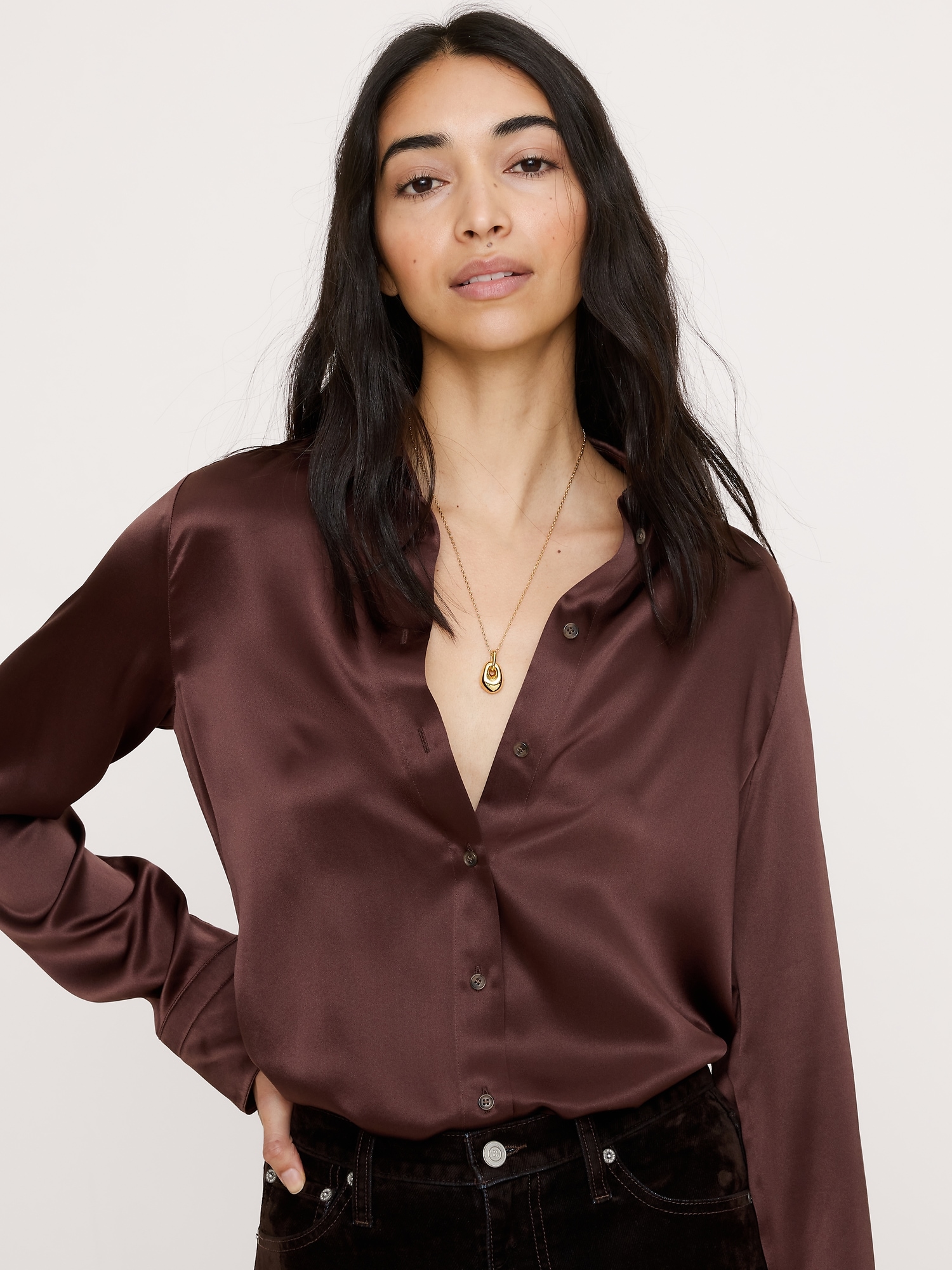 Image number 2 showing, Golden Pebble Necklace by Anni Lu