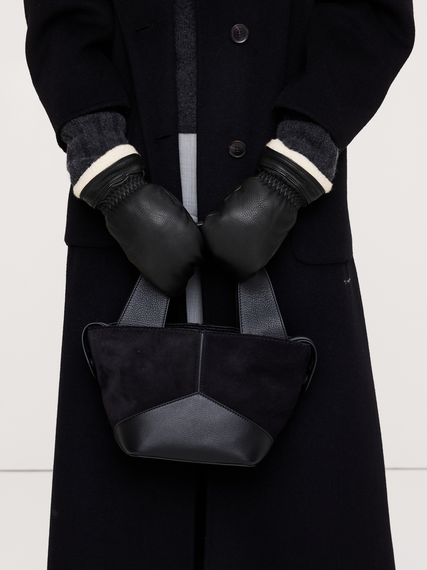 Image number 2 showing, Boda Leather Mittens by Hestra