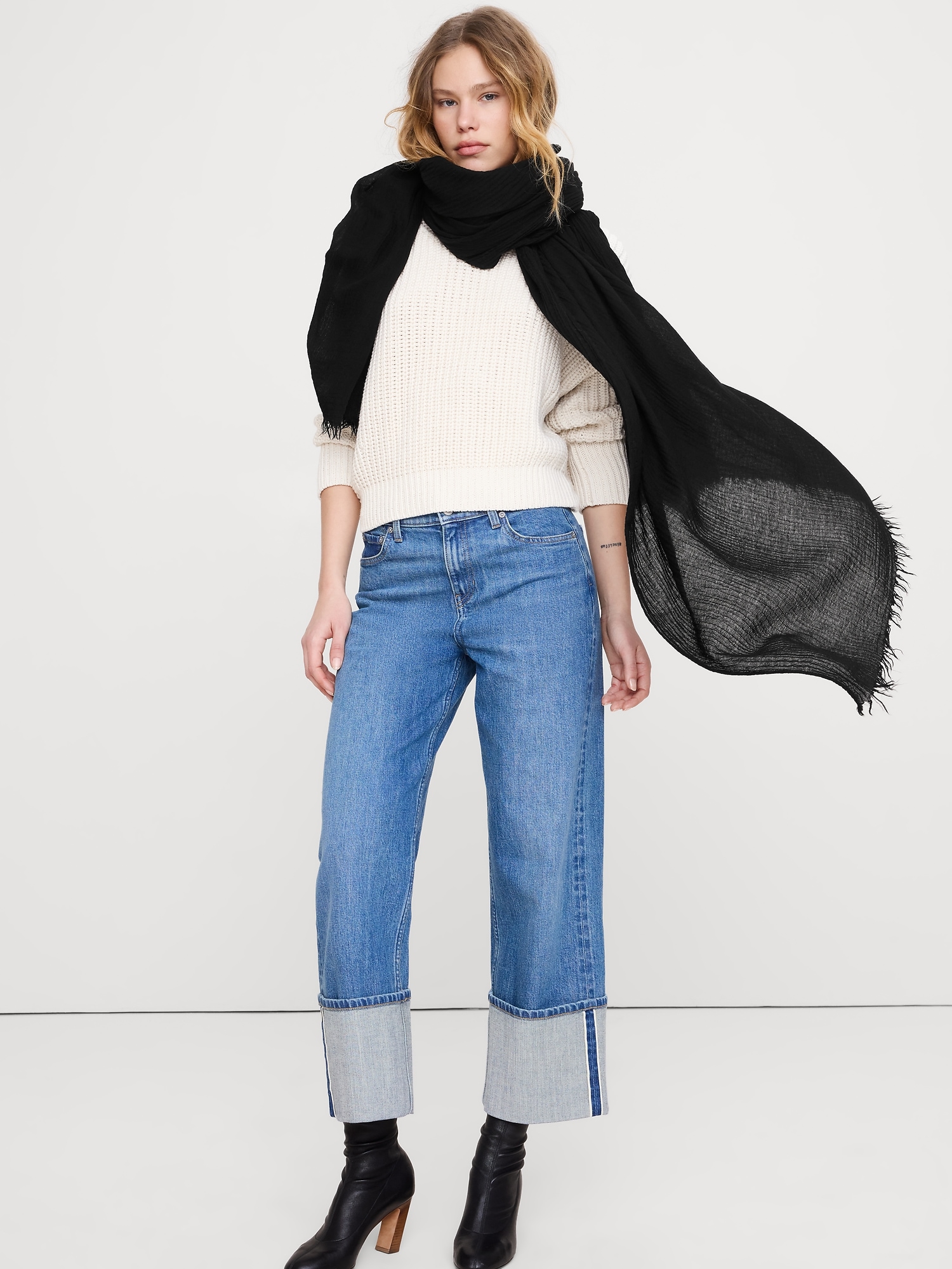 Image number 3 showing, Lightweight Scarf with Merino Wool