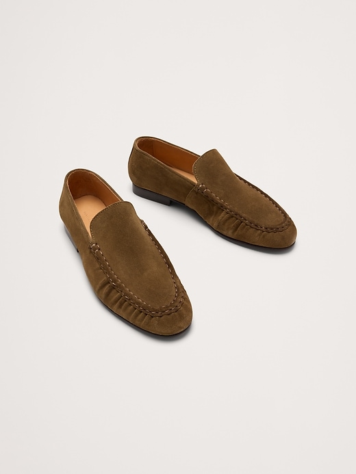 Italian Suede Moc-Toe Loafer | Banana Republic