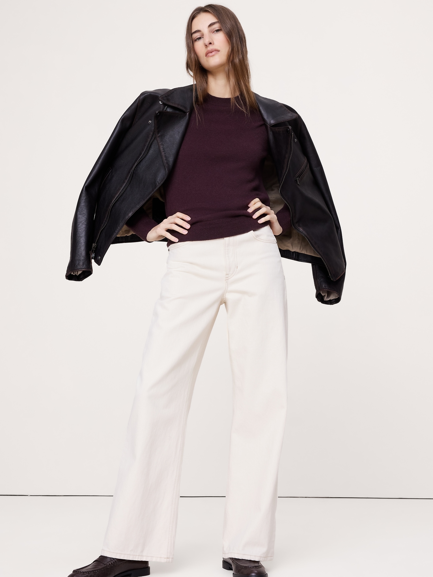 Image number 3 showing, Lightweight Cashmere Crew-Neck Sweater