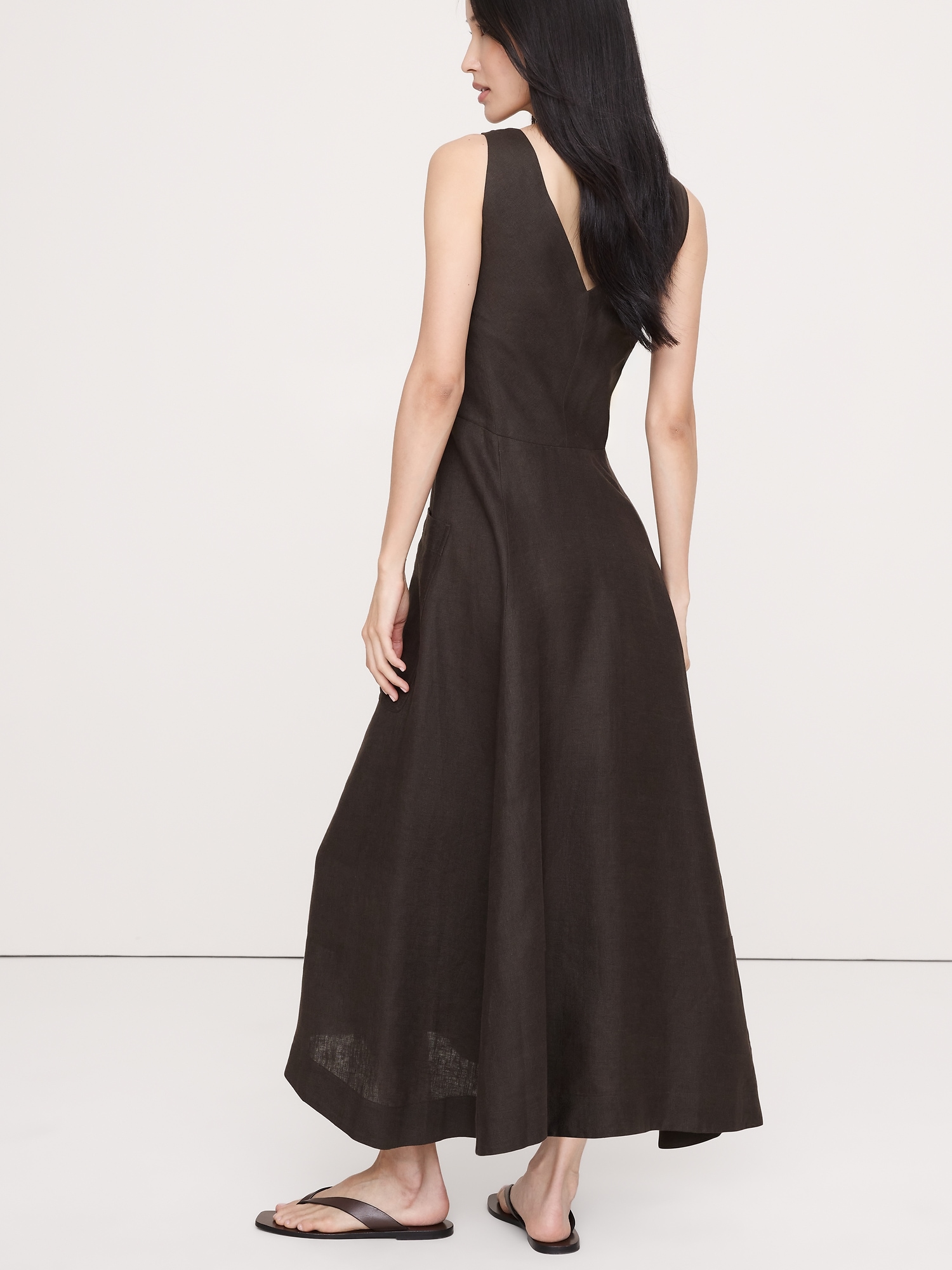 Image number 3 showing, Linen Pocket Maxi Dress