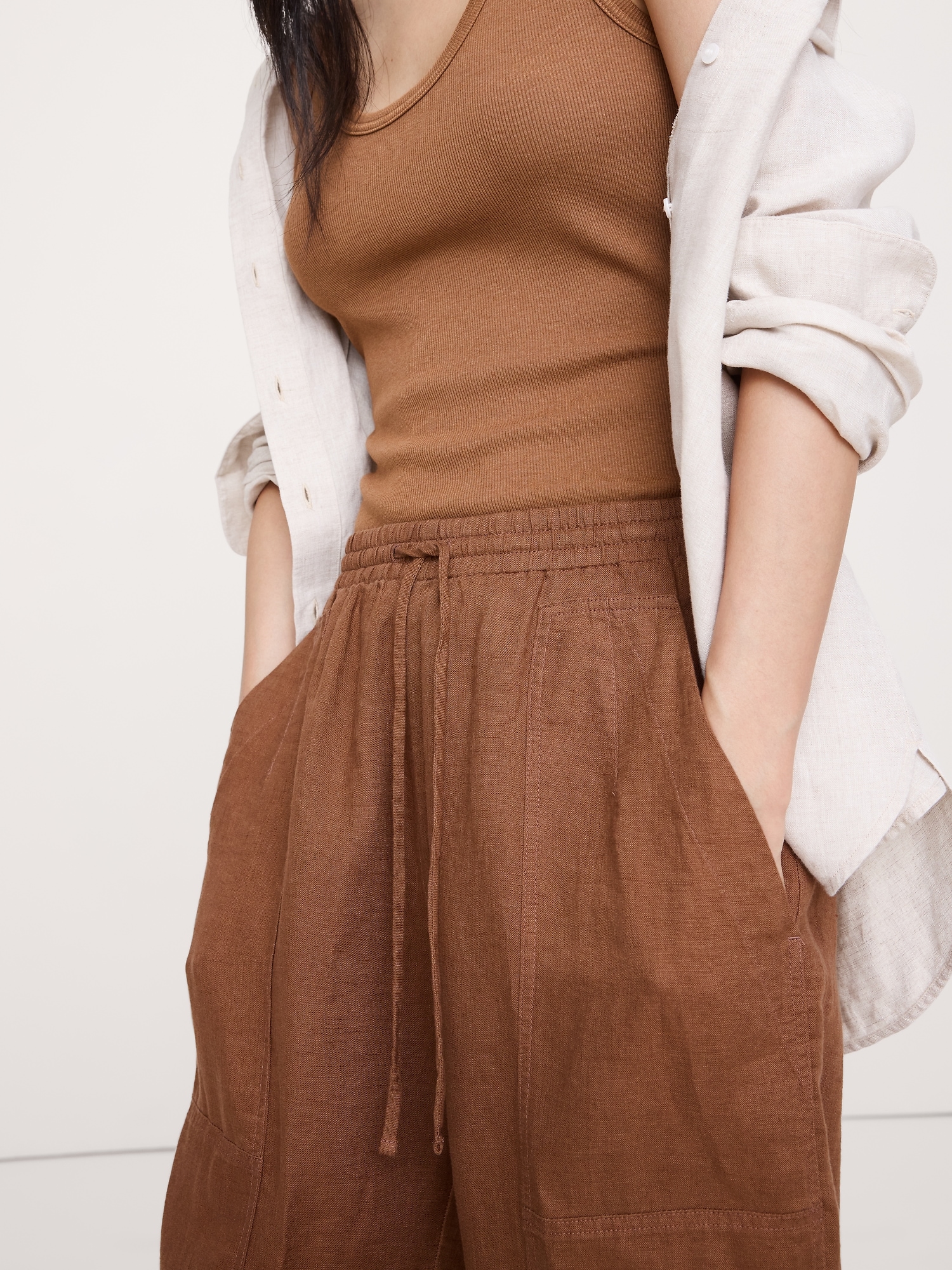 Image number 4 showing, Barrel-Leg Pull-On Pant in Linen