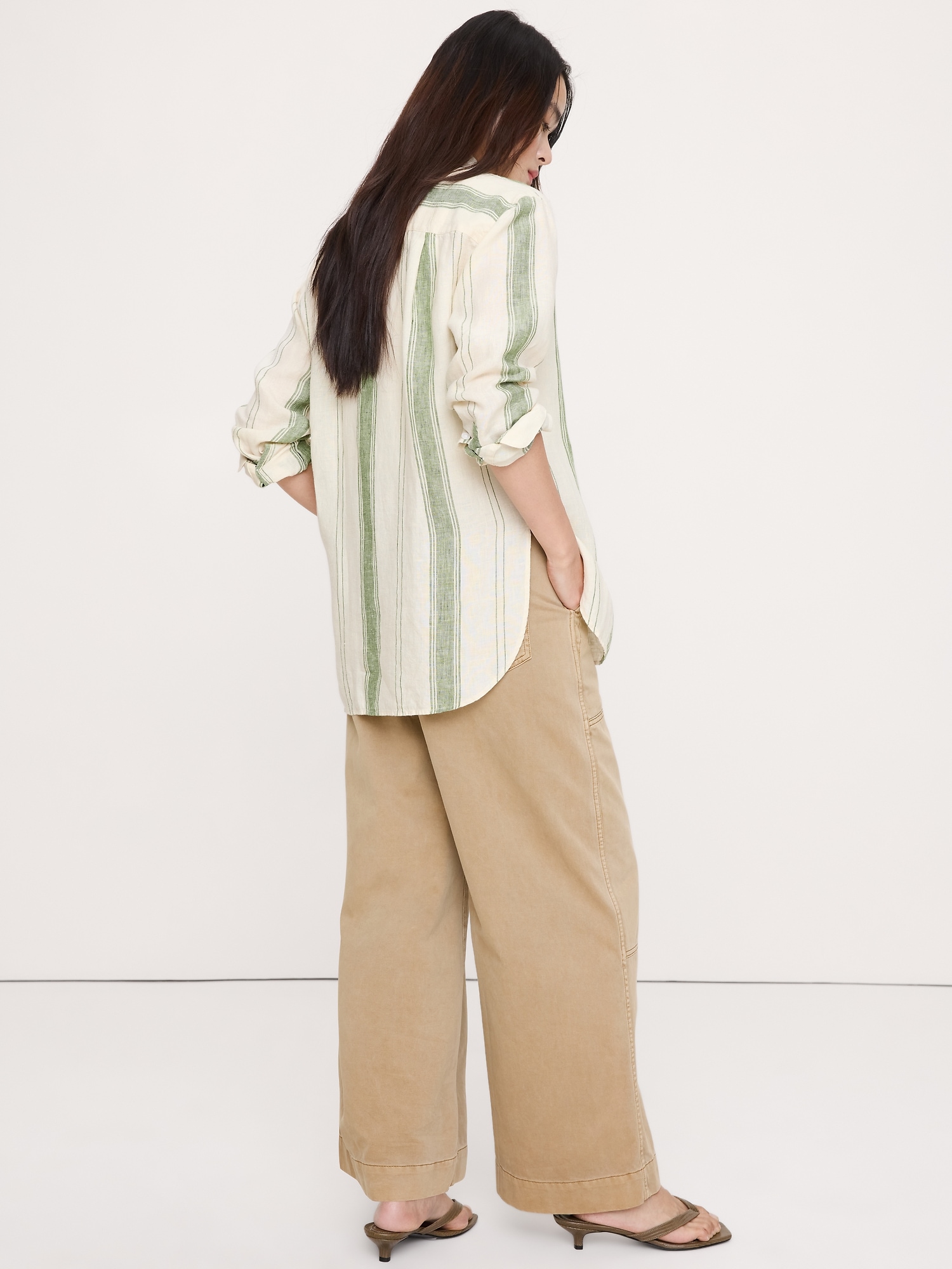 Image number 6 showing, The Oversized Linen Shirt