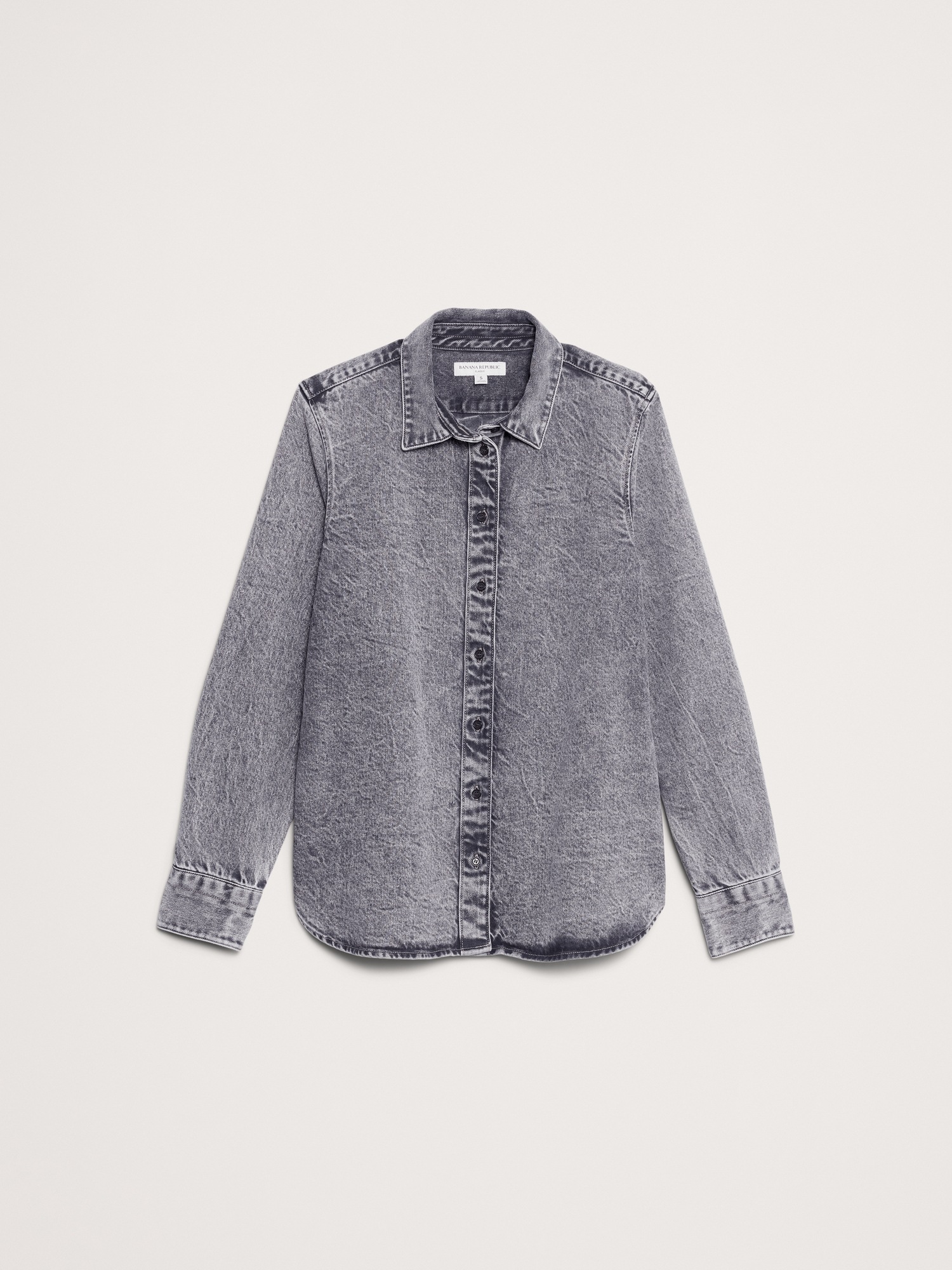 Женская рубашка Banana Republic The Everyday Denim Shirt, цвет: Средний серый варёный — фото 4