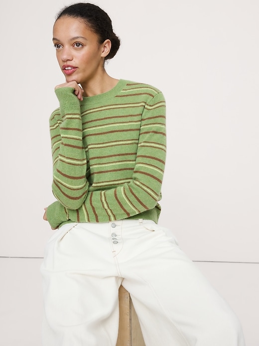 Lightweight Cashmere Crew-Neck Sweater