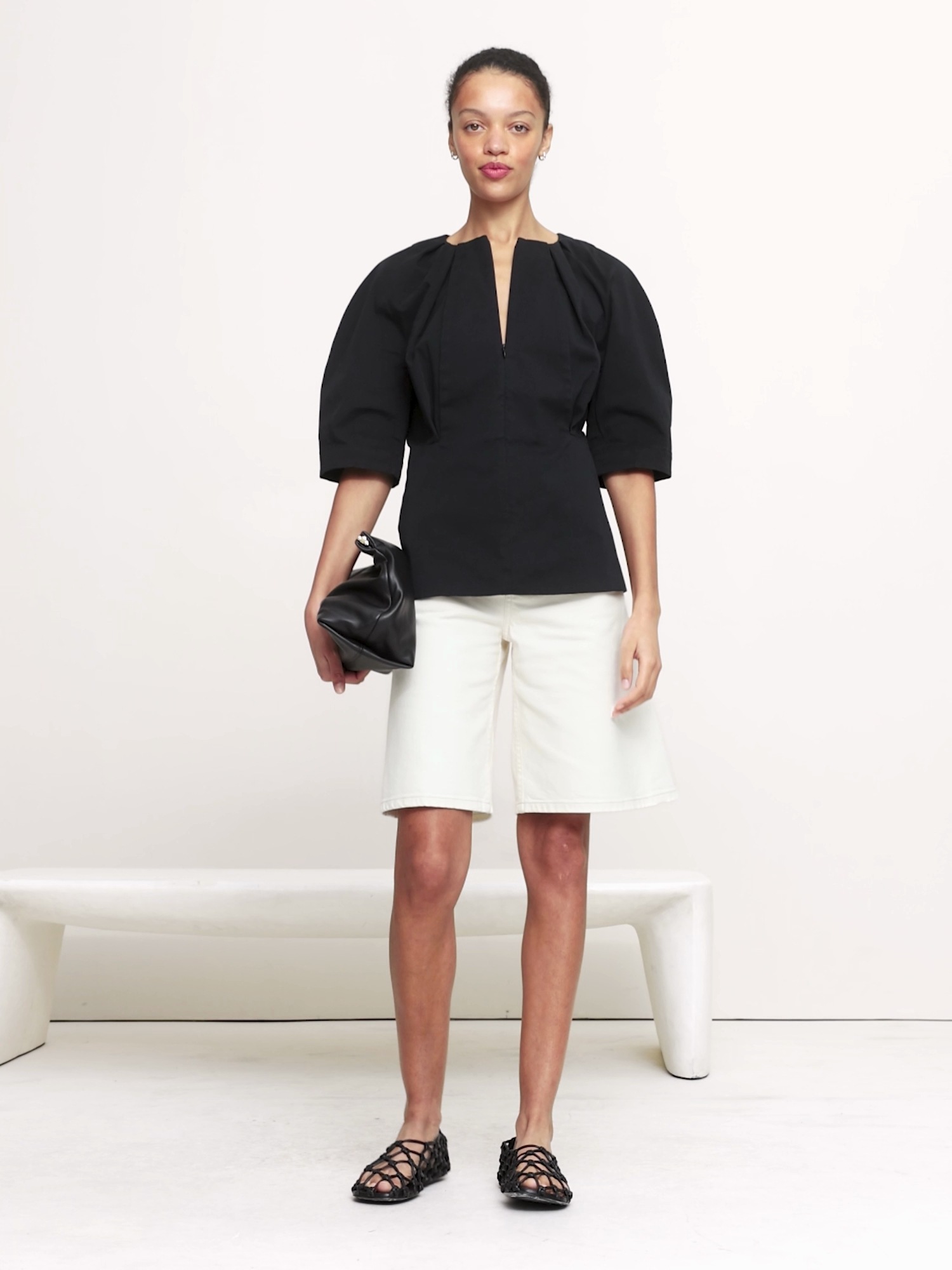 Женский топ Banana Republic Soft Cotton Zip-Neck Top, цвет: Чёрный — фото 5