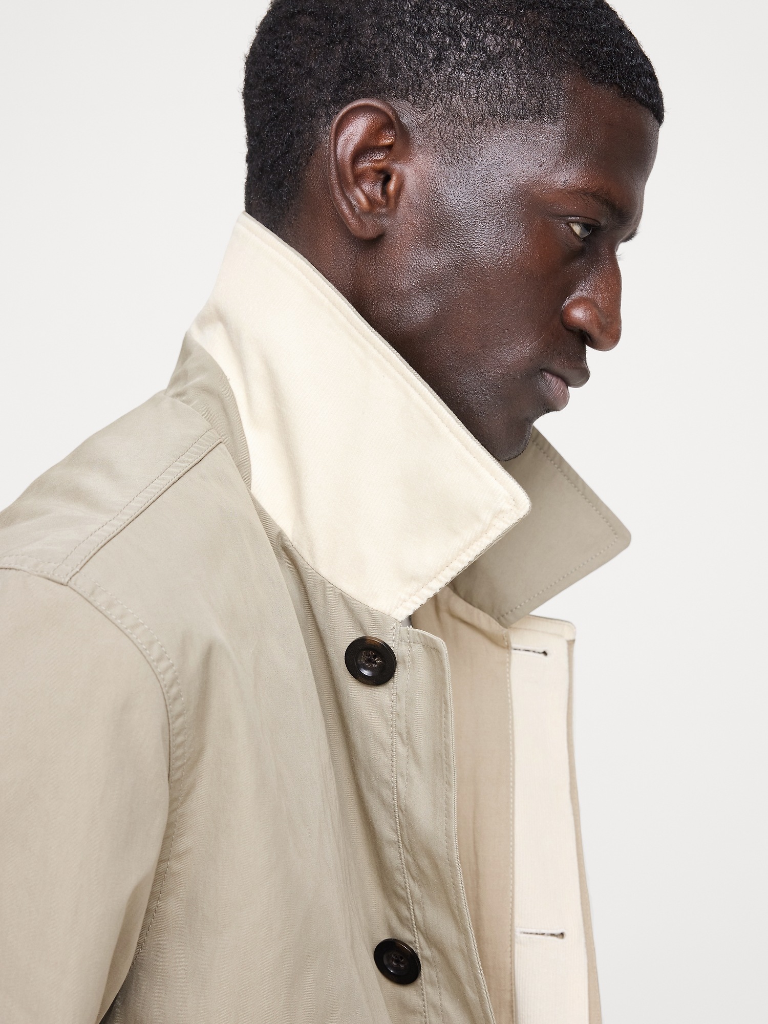 Мужская куртка Banana Republic Cotton-Nylon Field, цвет: Каменный бежевый — фото 3