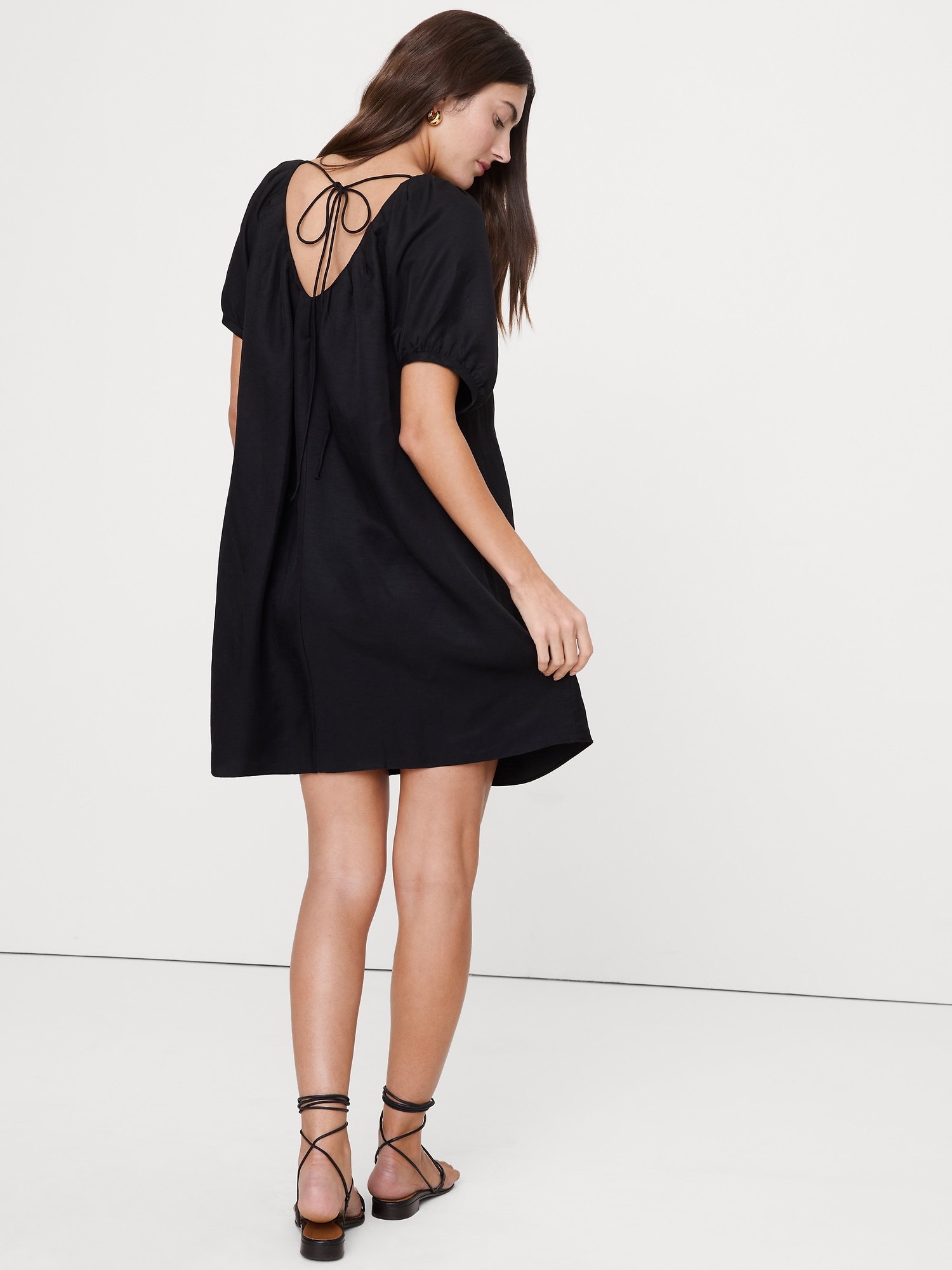 Image number 2 showing, Viscose-Linen Puff-Sleeve Mini Dress