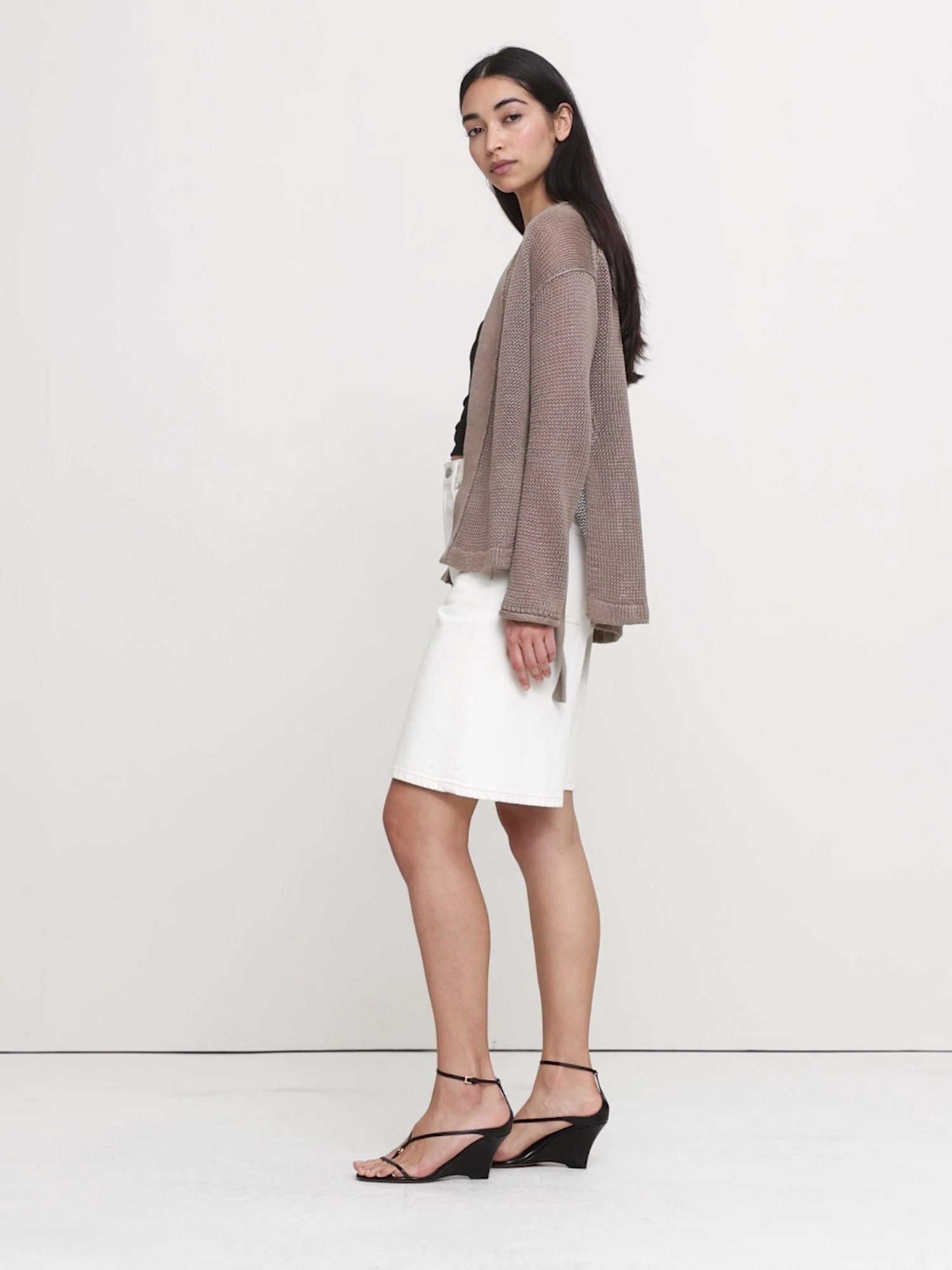 Женский кардиган Banana Republic Heirloom Linen Wrap, цвет: Светлый хаки бежевый — фото 5