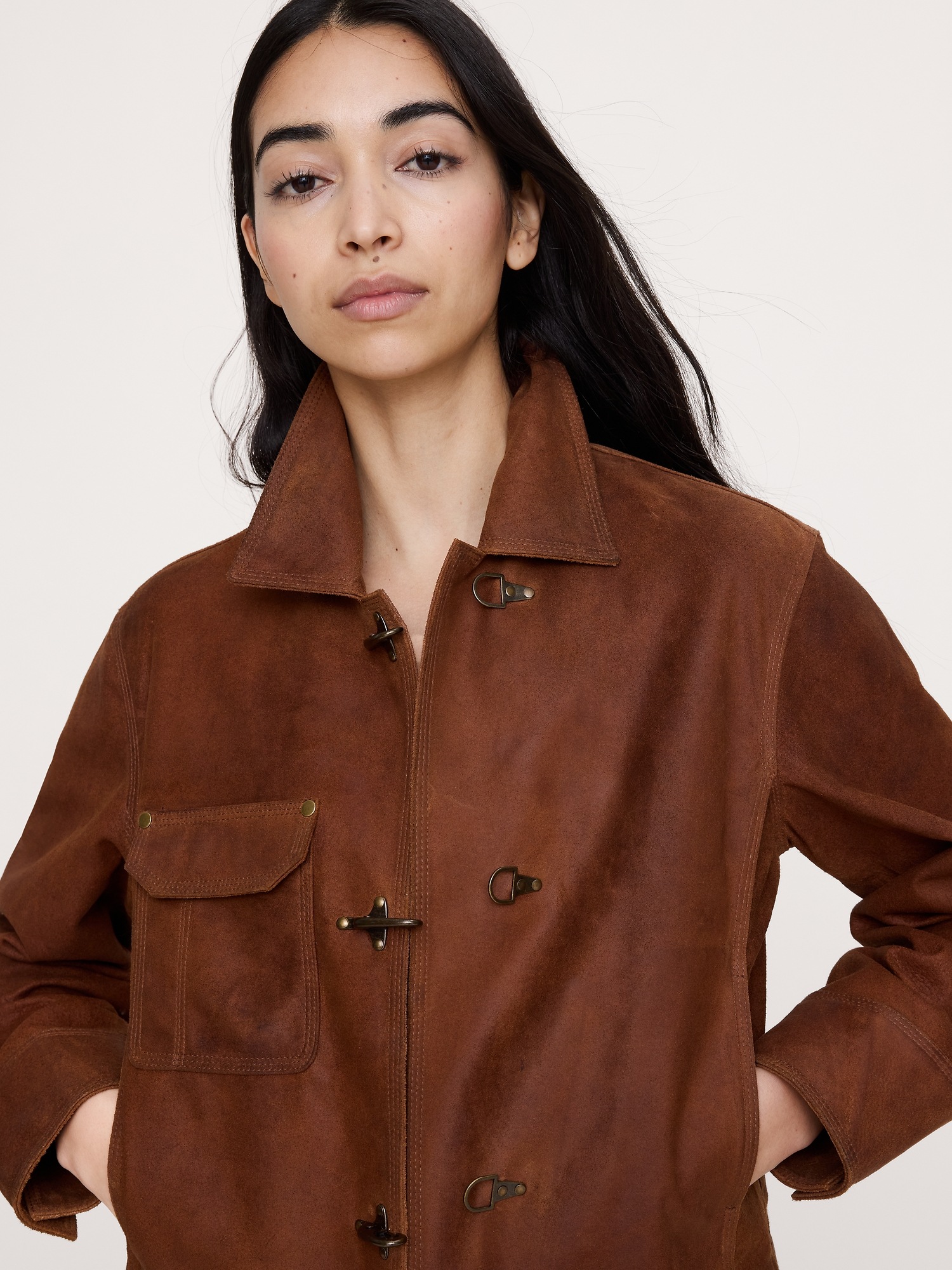 Женская куртка Banana Republic Textured Suede, цвет: Тёмный верблюжий — фото 3