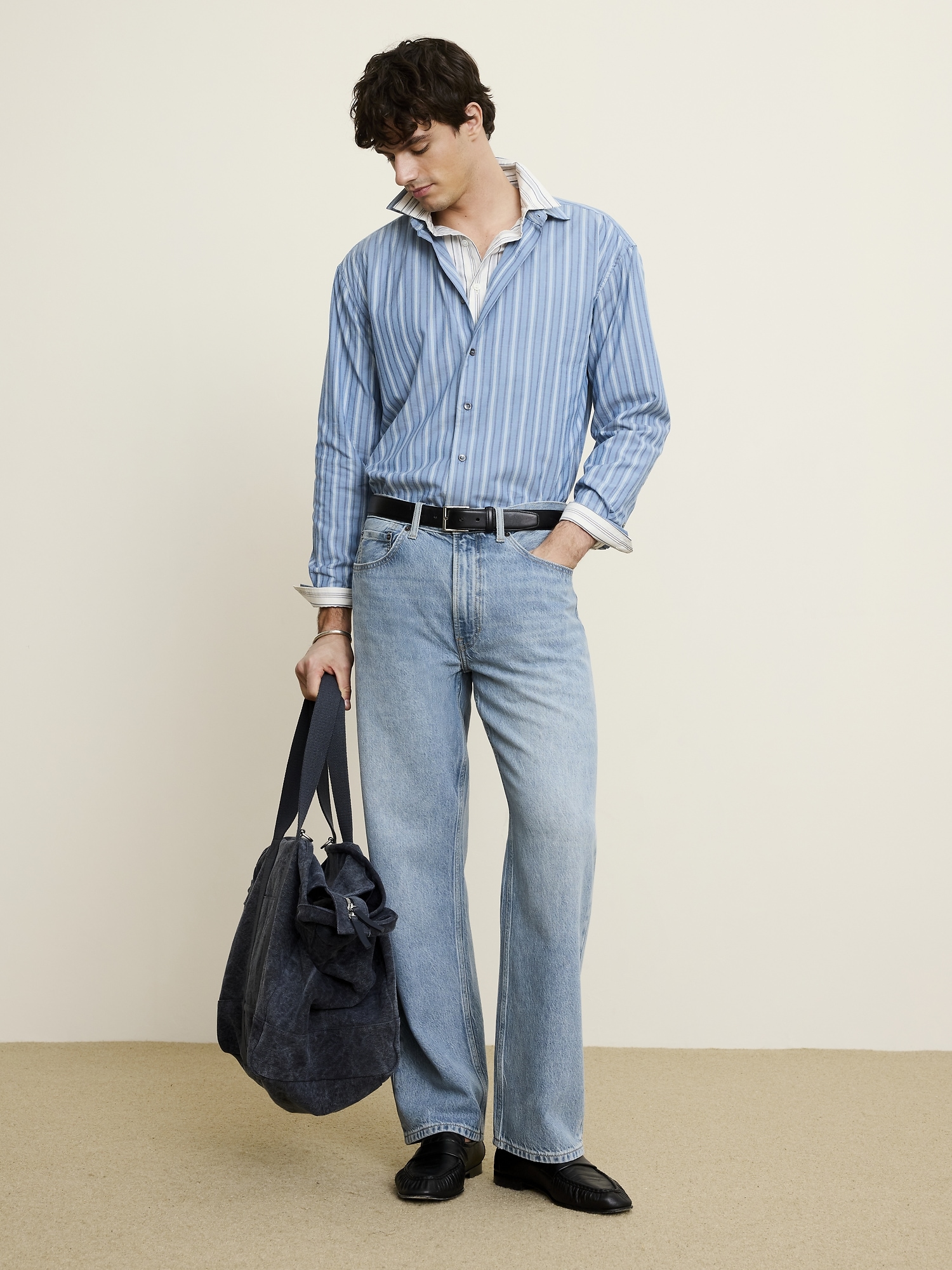 Image number 5 showing, Relaxed-Straight Lightweight Jean