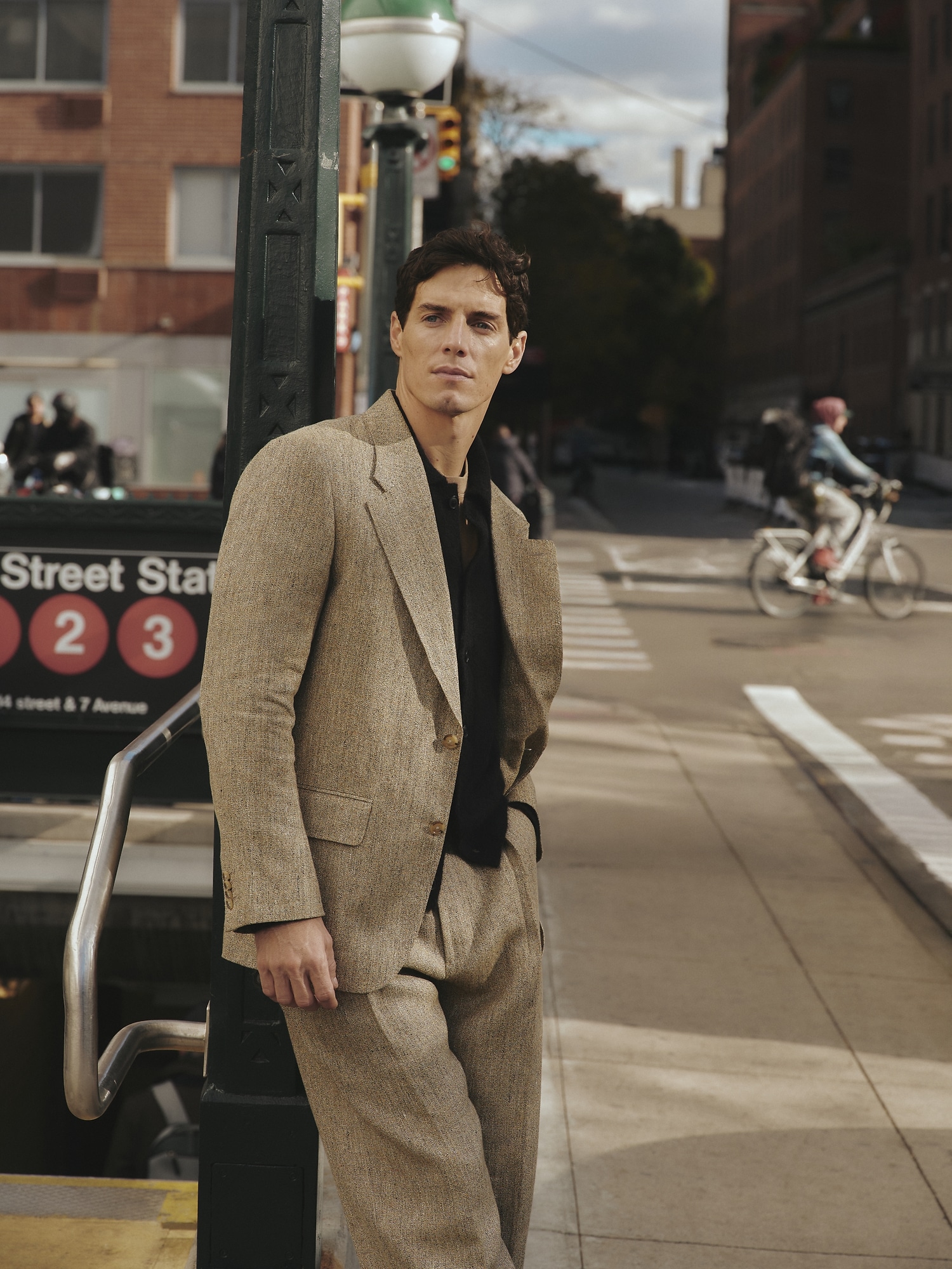 Image number 5 showing, Loose Italian Linen Suit Pant