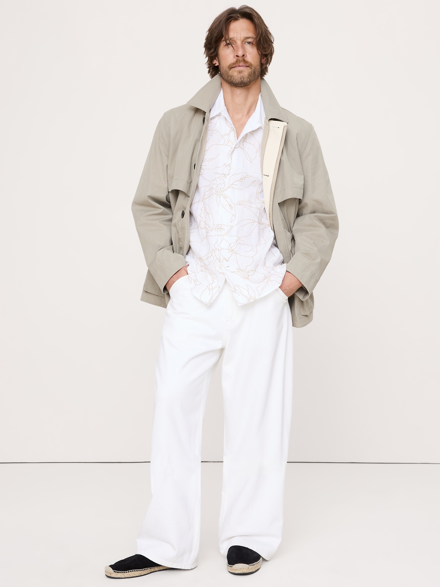 Мужская рубашка Banana Republic Standard-Fit Embroidered Linen Resort, цвет: Кремовый белый — фото 3