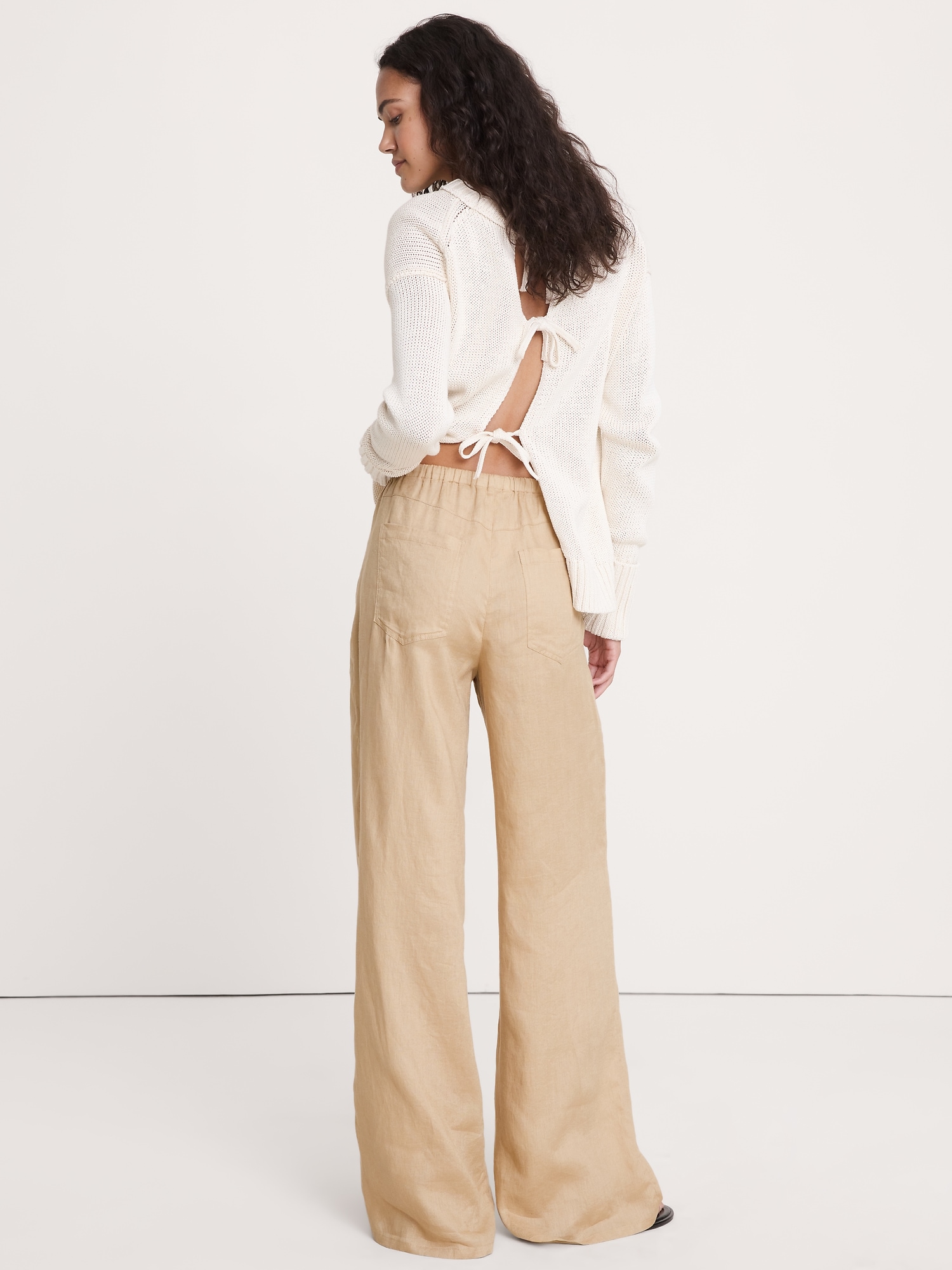 Image number 5 showing, The Studio Wide-Leg Drawstring Pant in Linen