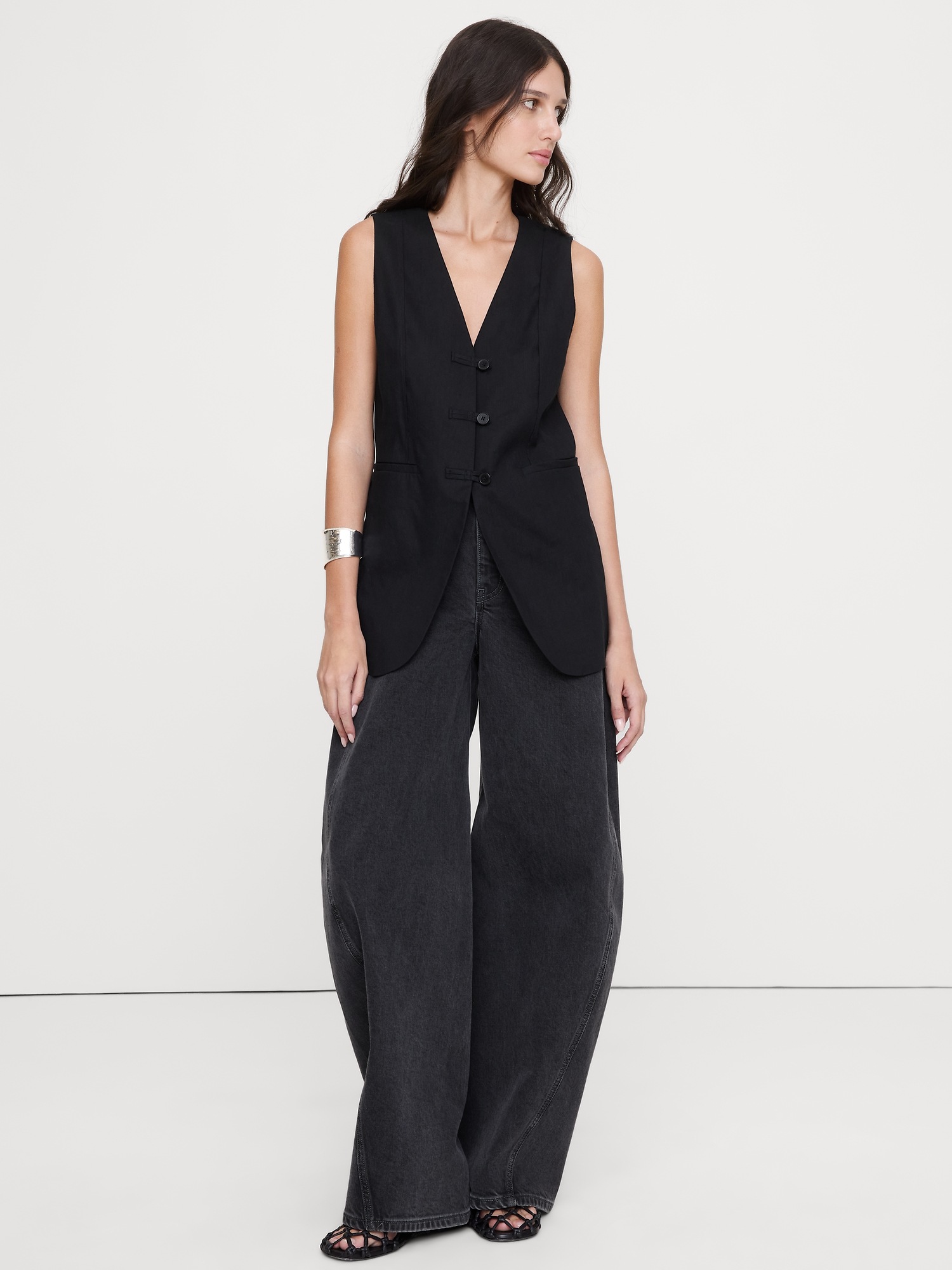 Женский жилет Banana Republic Stretch Linen-Viscose Long Vest, цвет: Чёрный