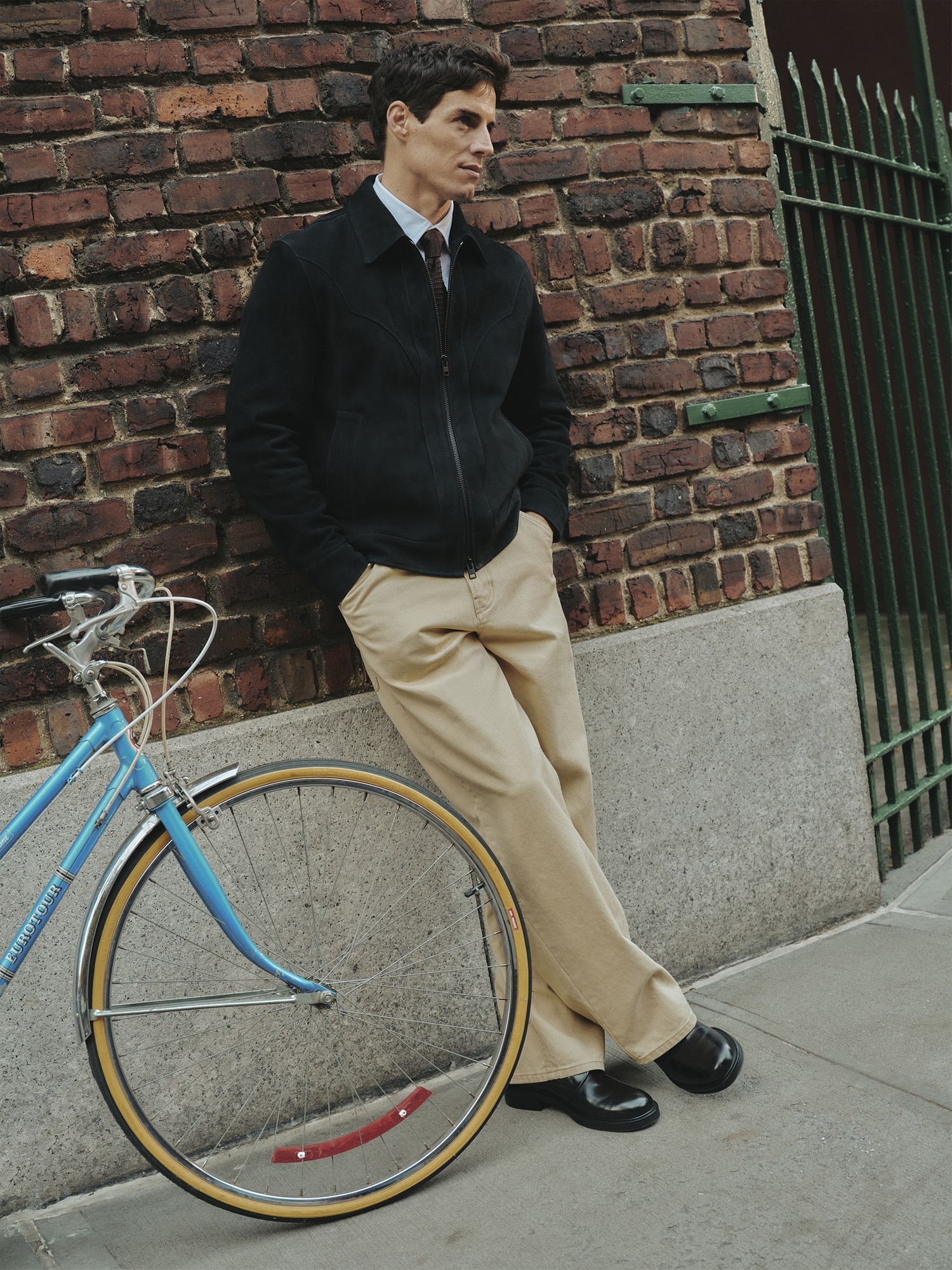 Image number 6 showing, Loose Chino