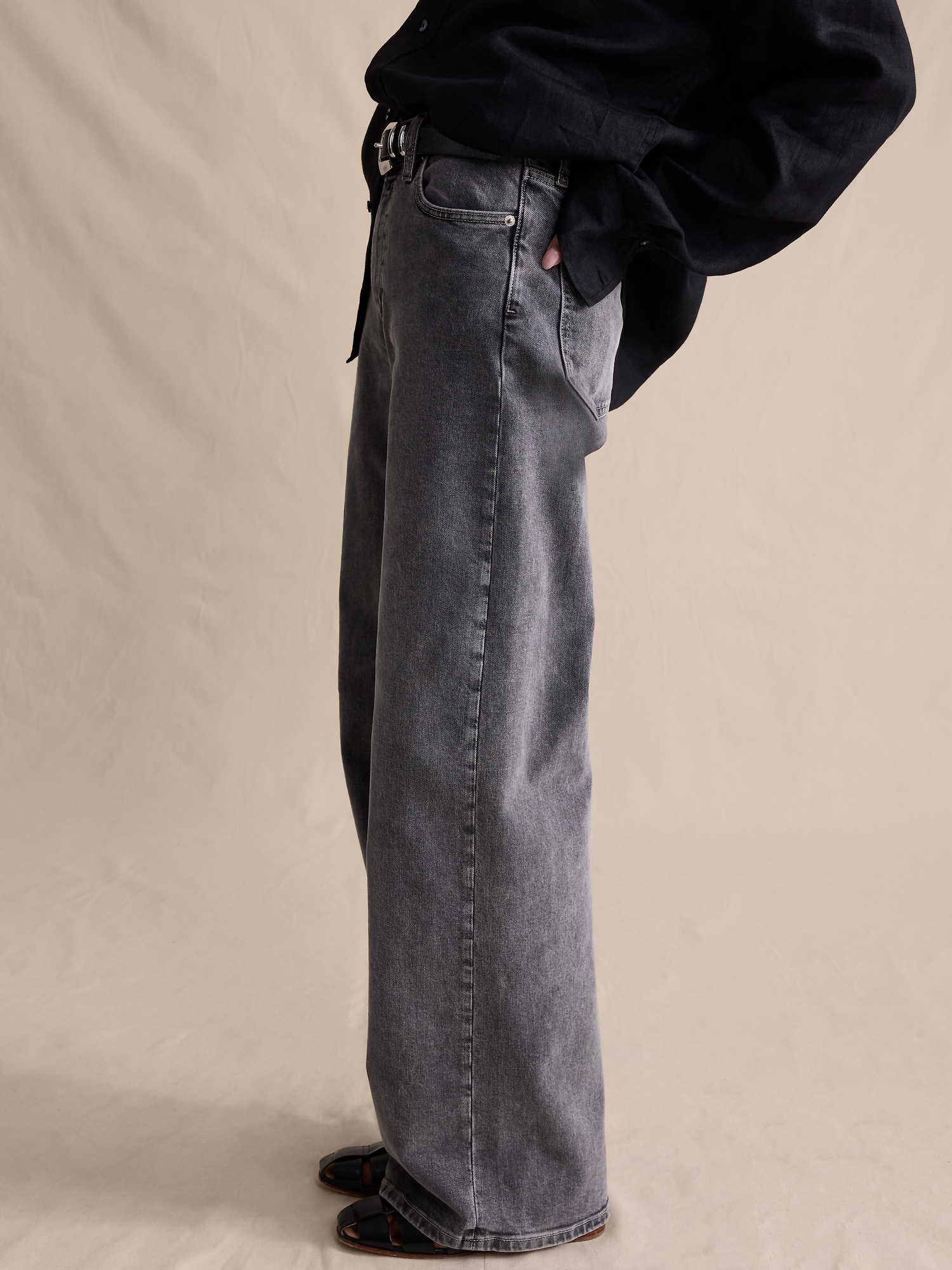 Image number 4 showing, The Icon Classic Wide-Leg Jean