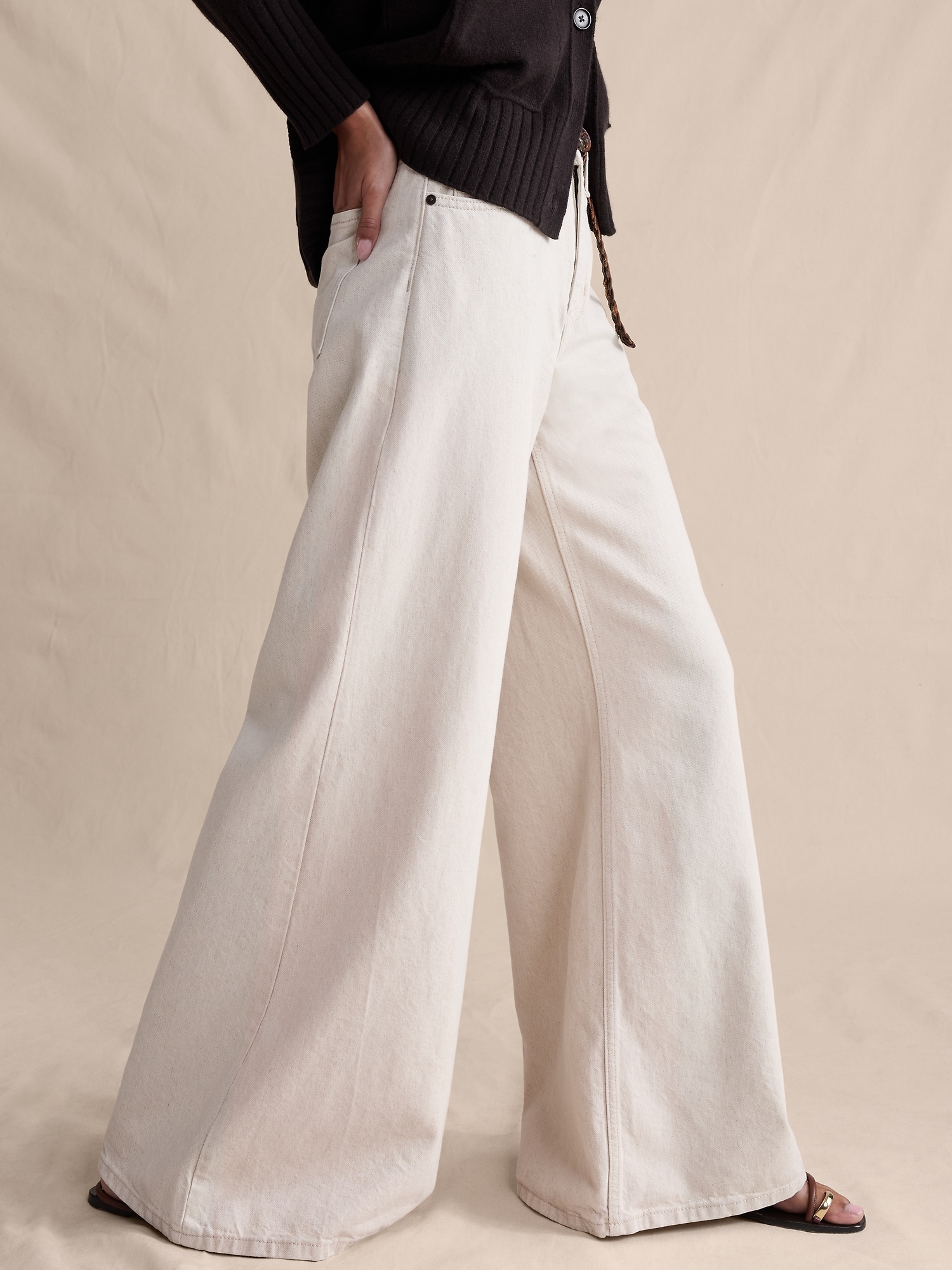 Image number 8 showing, High-Rise Wide-Leg Lightweight Palazzo Jean