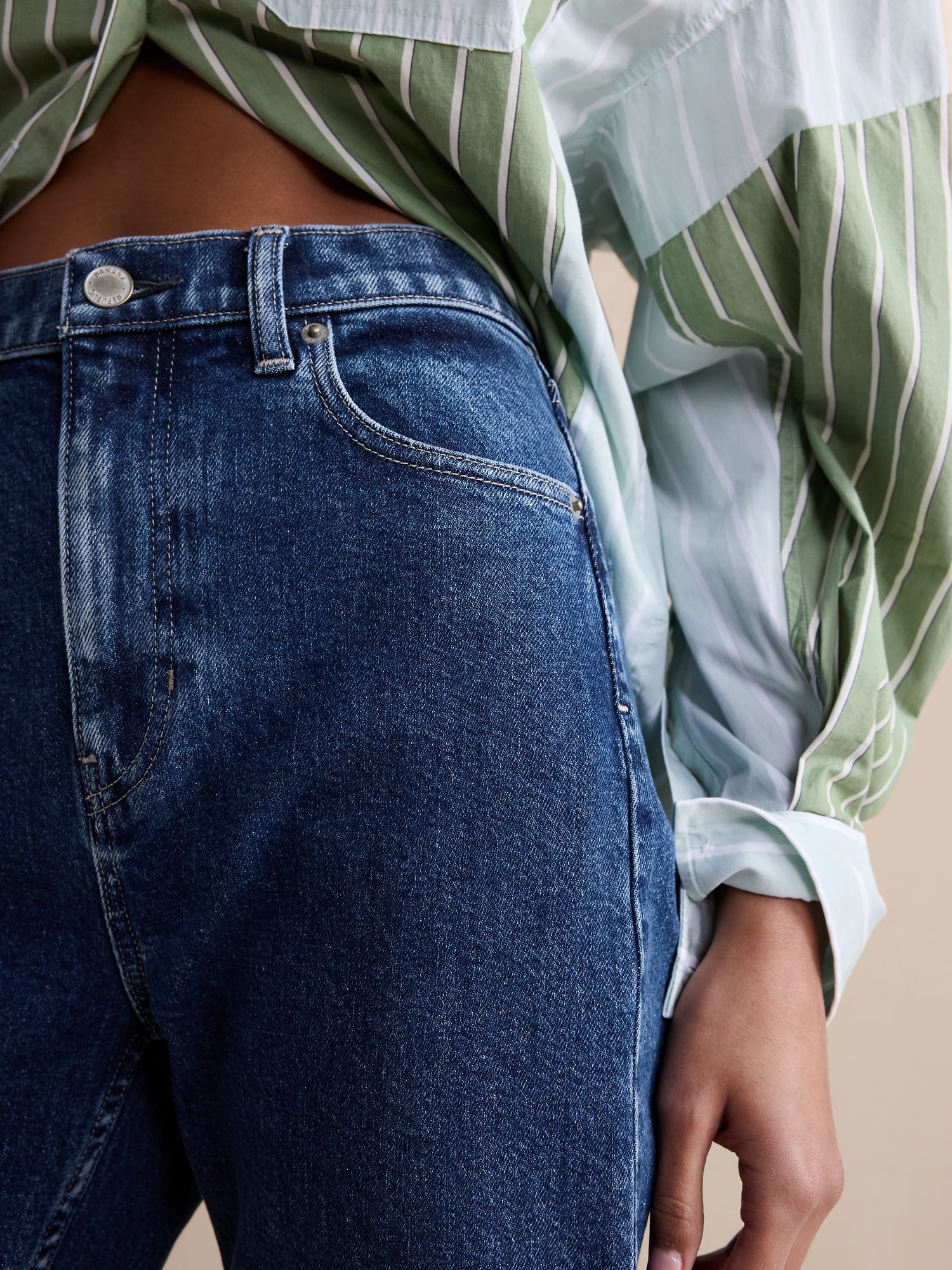 Image number 2 showing, High-Rise 90S Straight Jean