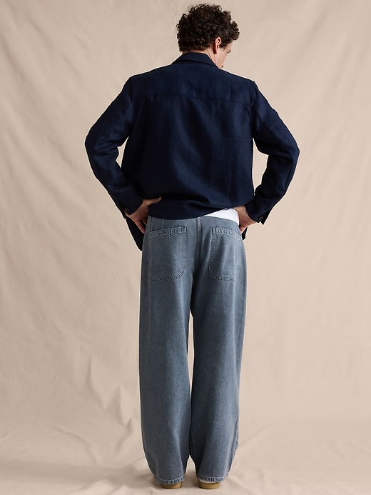 Loose Lightweight Jean