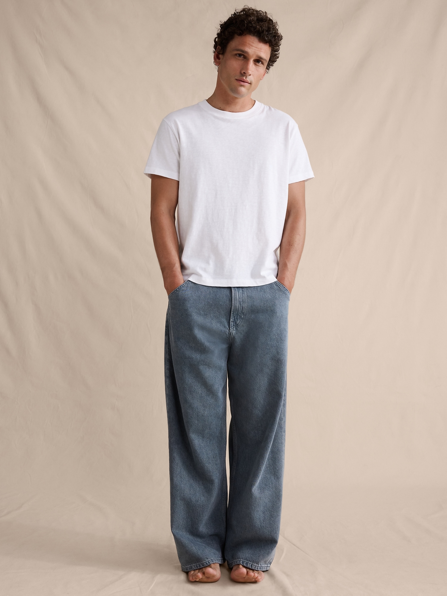 Image number 4 showing, Loose Lightweight Jean