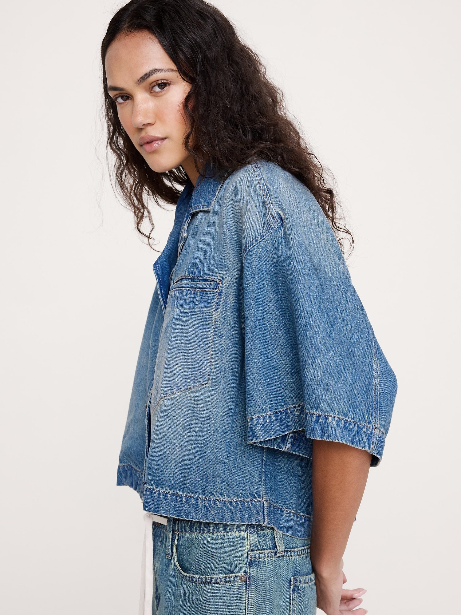 Image number 3 showing, Boxy Crop Denim Shirt