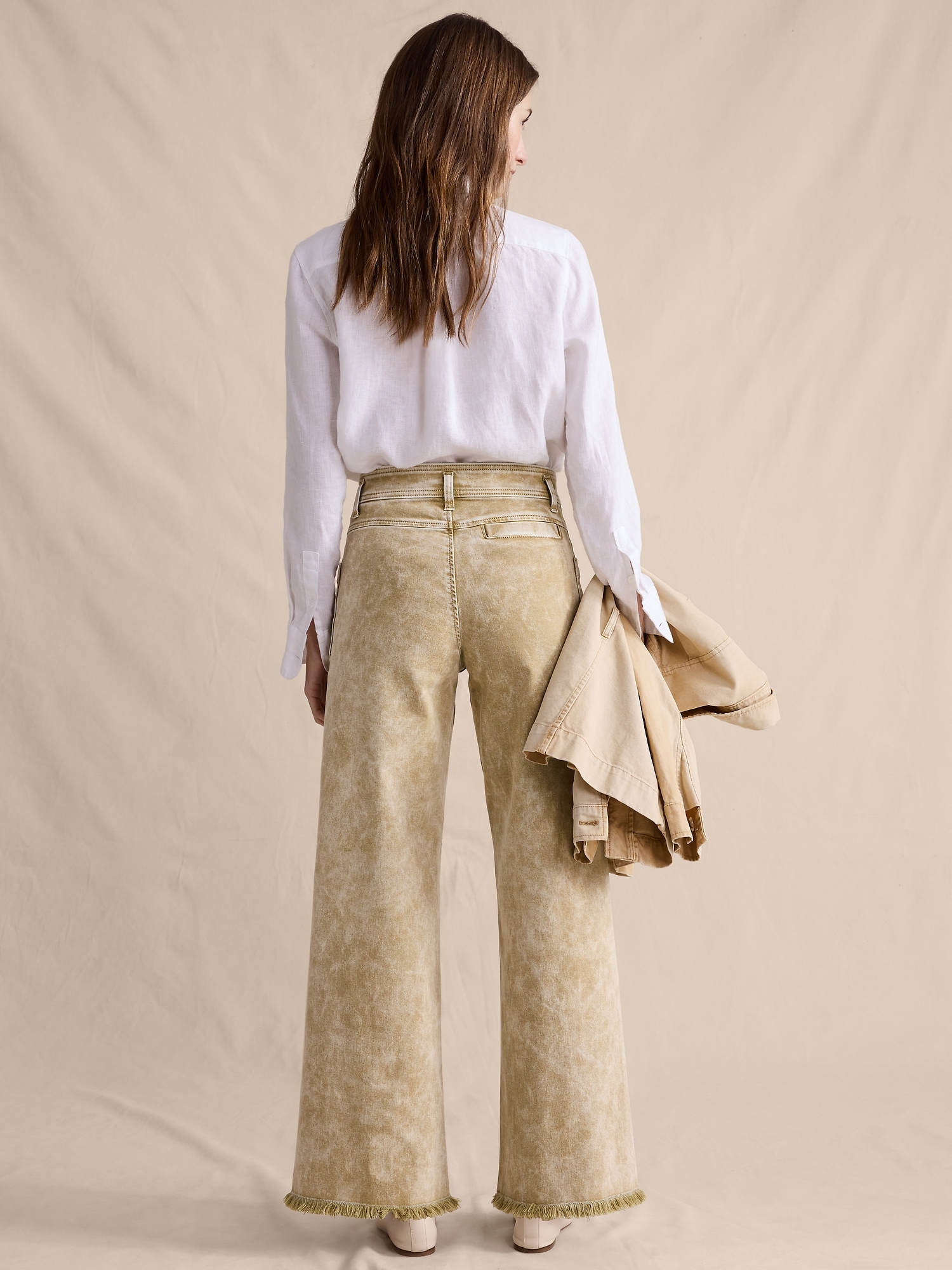 Image number 7 showing, Mid-Rise Wide-Leg Marbled Jean with Raw Hem