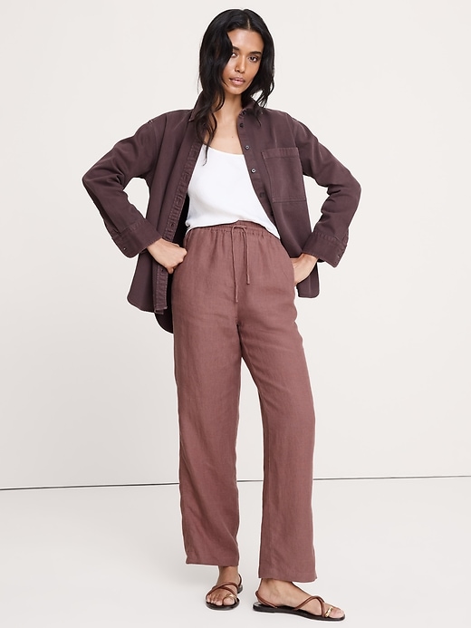 Banana Republic — The Getaway Straight-Leg Pull-On Pant in Linen