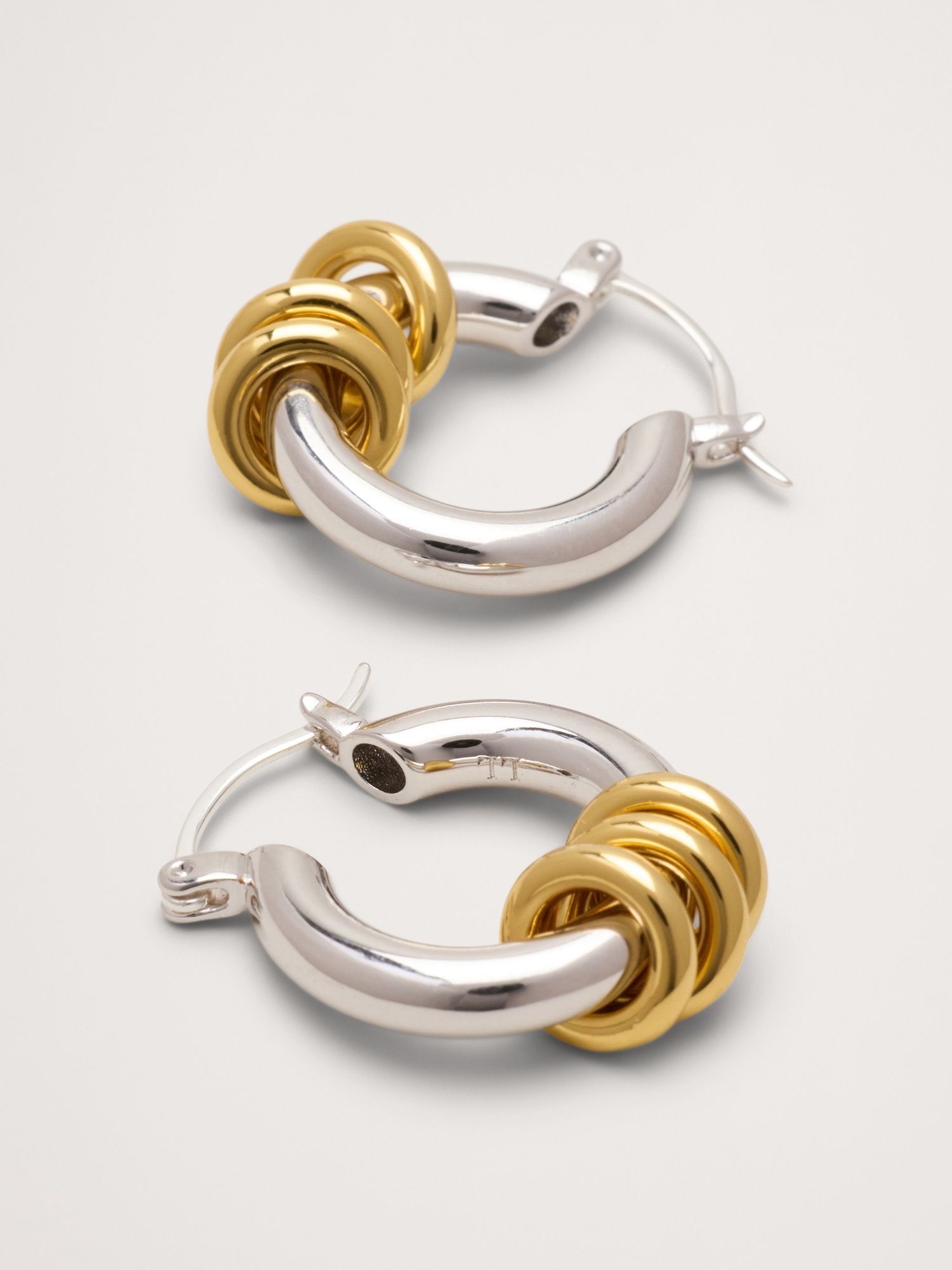 Женские серьги Banana Republic Fillia Two-Tone by Laura Lombardi, цвет: Золотой / Серебристый — фото 3