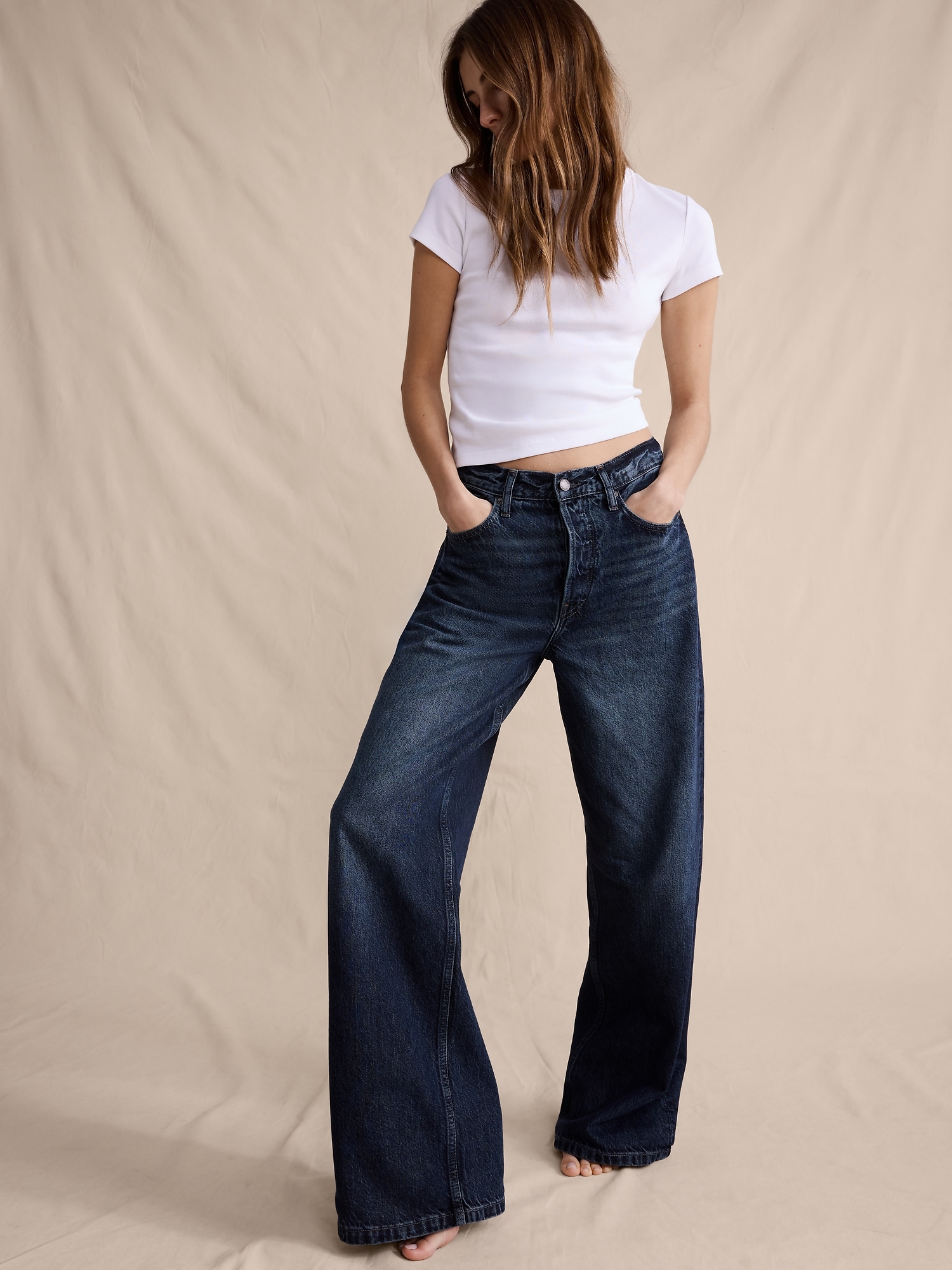 Image number 5 showing, Mid-Rise Baggy-Straight Lightweight Jean