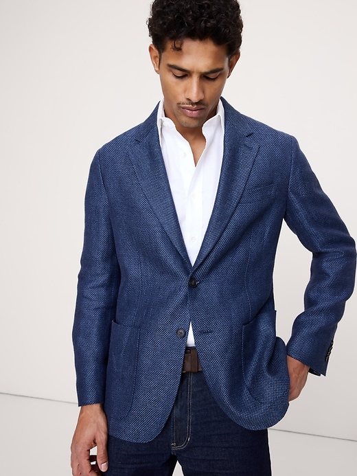 Banana Republic โ Blue Herringbone Linen Sport Coat