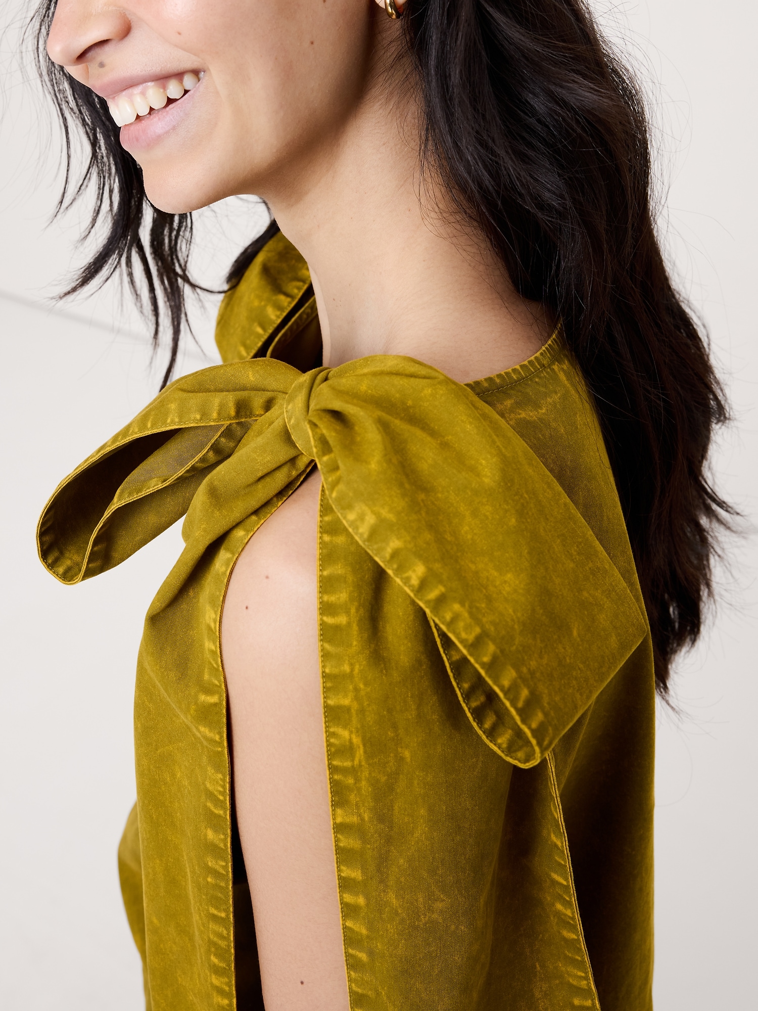 Image number 3 showing, Cotton Bow-Shoulder Top